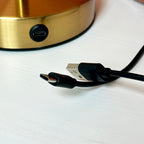 Wiederaufladbare Touch-Lampe mit goldenem Käfig