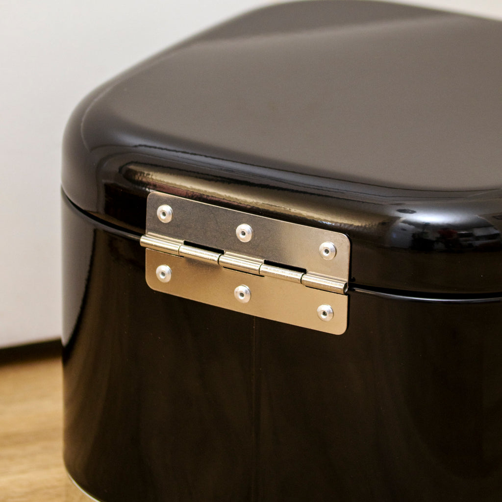 Black & Chrome Cake Storage Tin