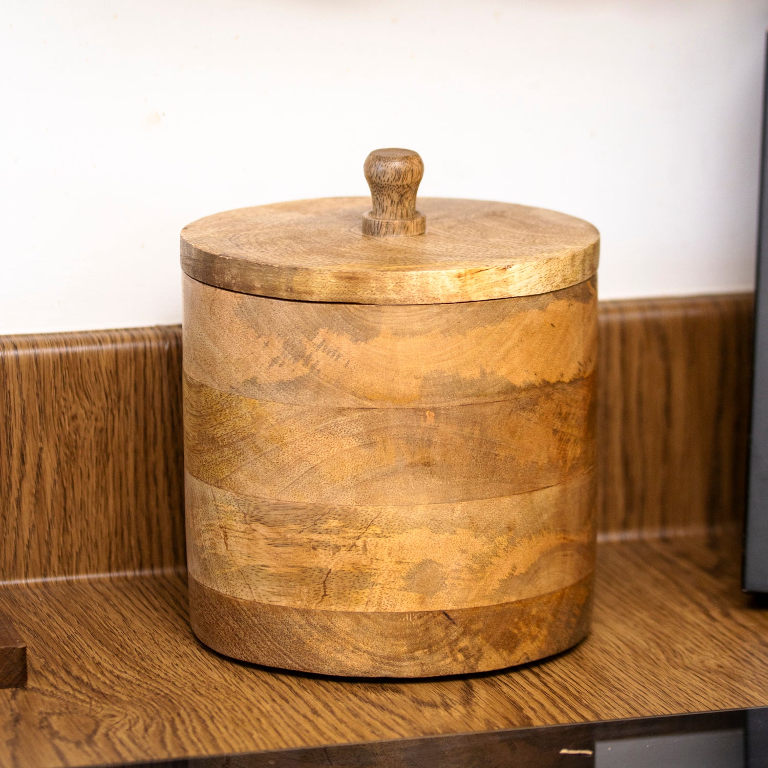 Mango Wood Storage Pot With Lid