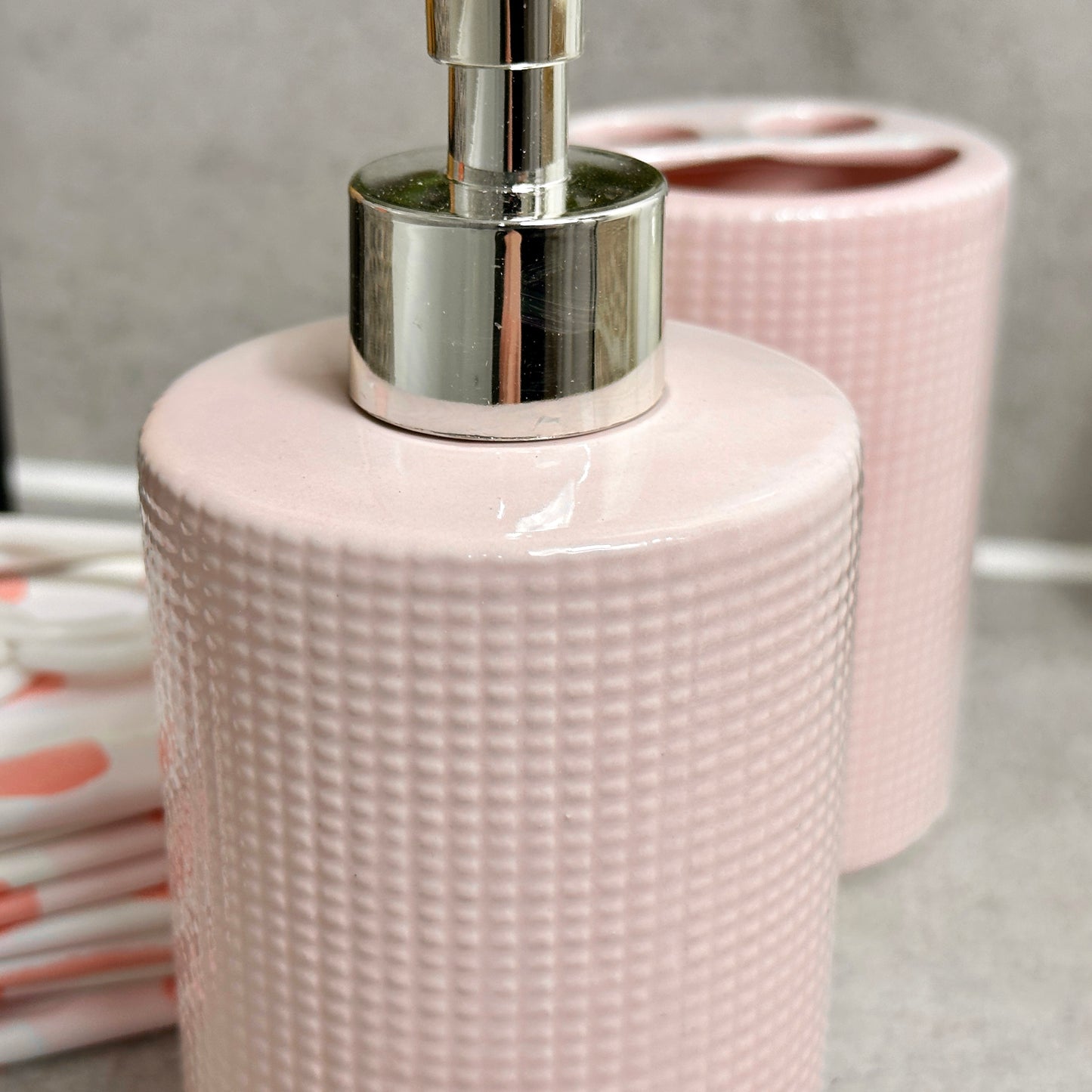 Pink Dimple Bathroom Set With Shower Curtain