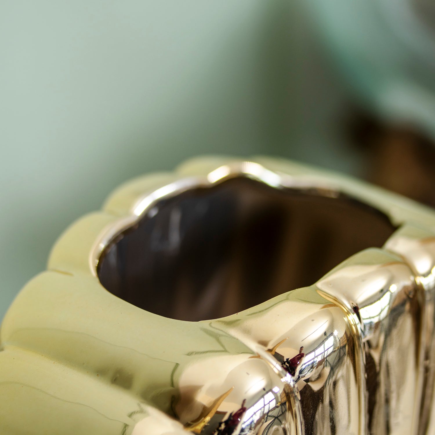 Chrome Gold Ceramic Shell Vase
