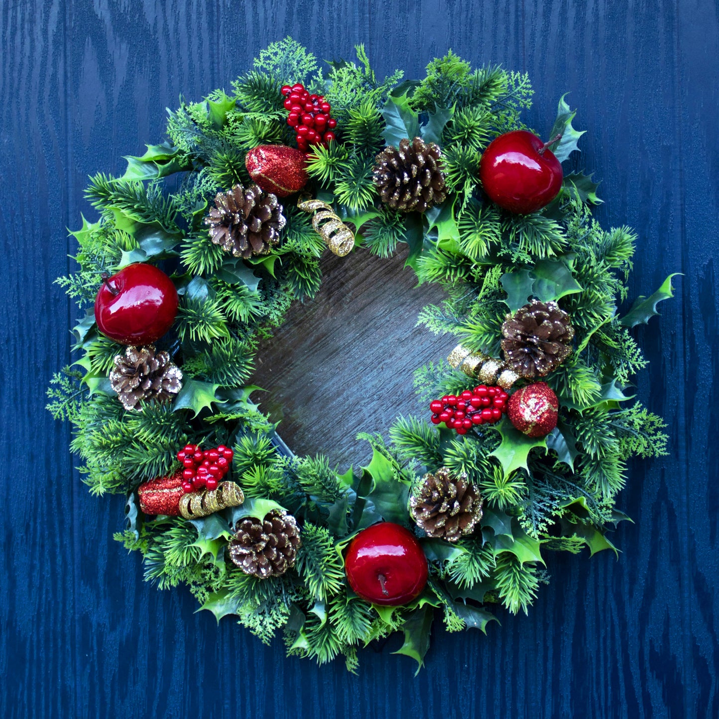 Red Apple & Pinecone Christmas Wreath