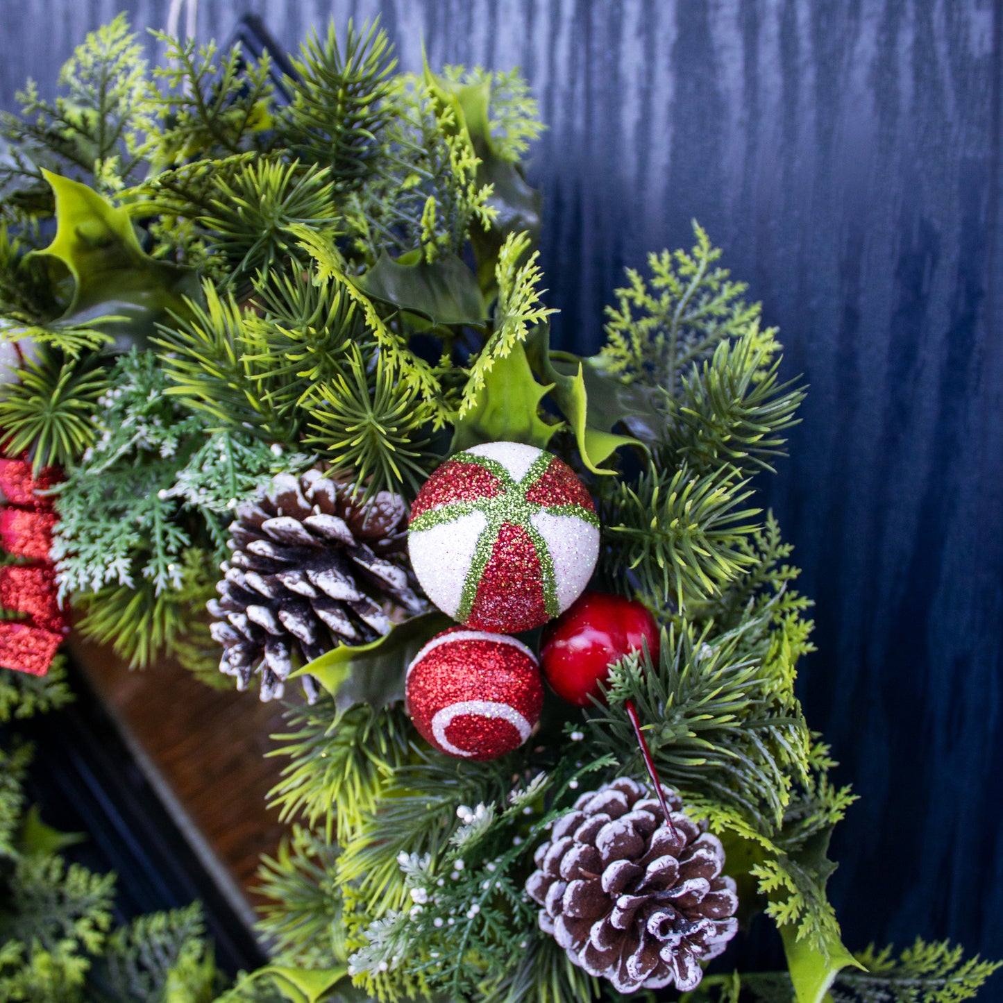 Red And White Bauble Christmas Wreath