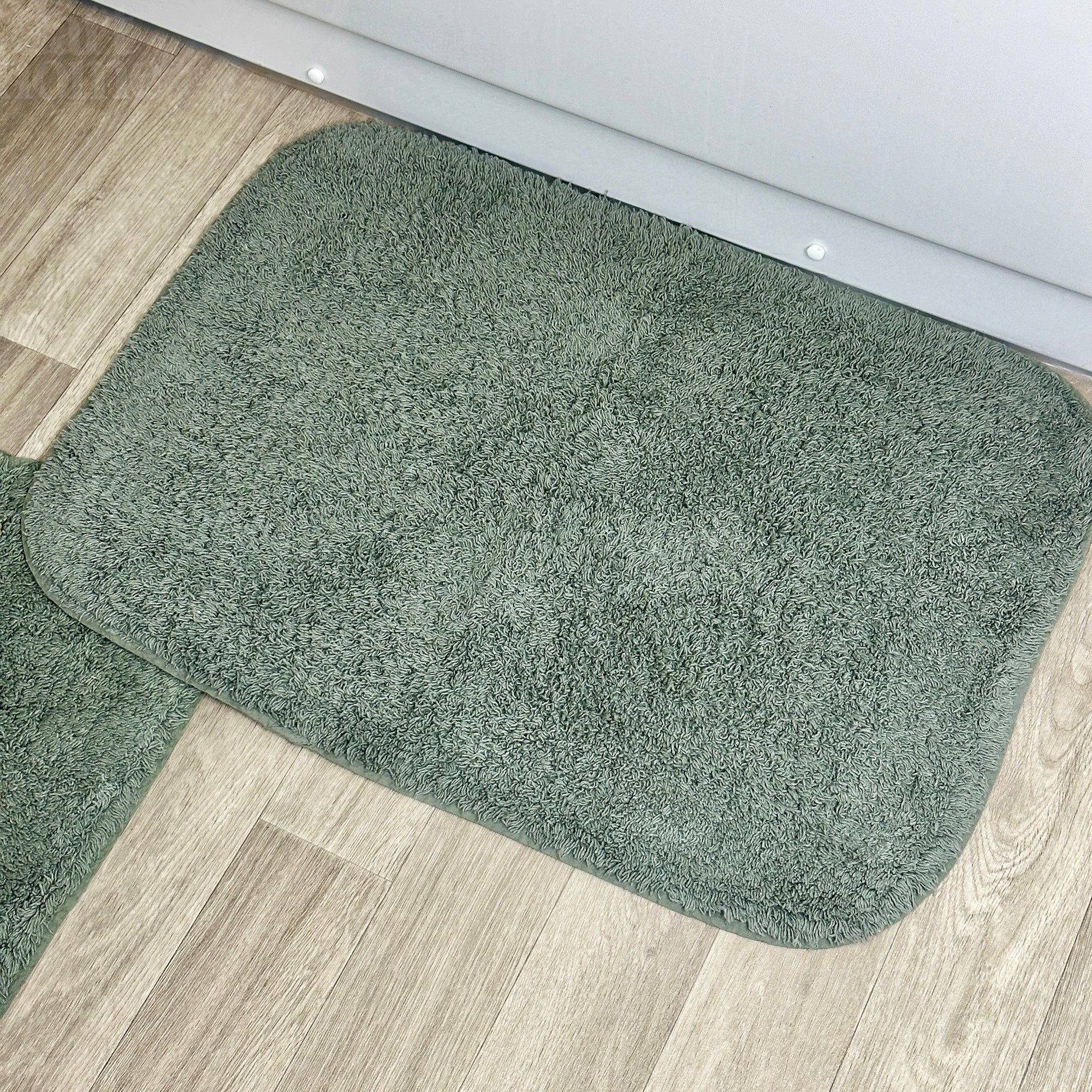 Evergreen Bath And Pedestal Mat Set