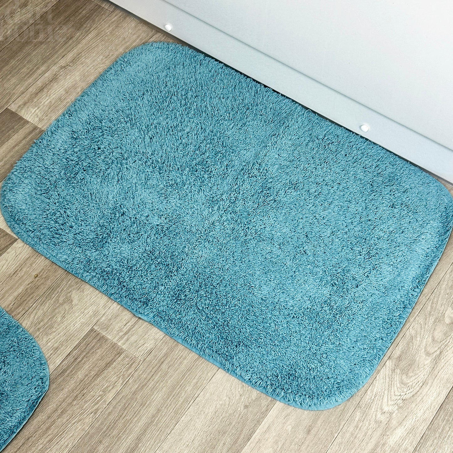 Sea Blue Bath And Pedestal Mat Set