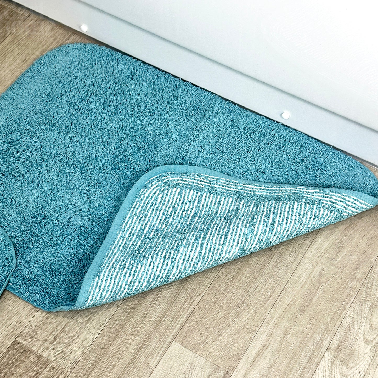 Sea Blue Bath And Pedestal Mat Set