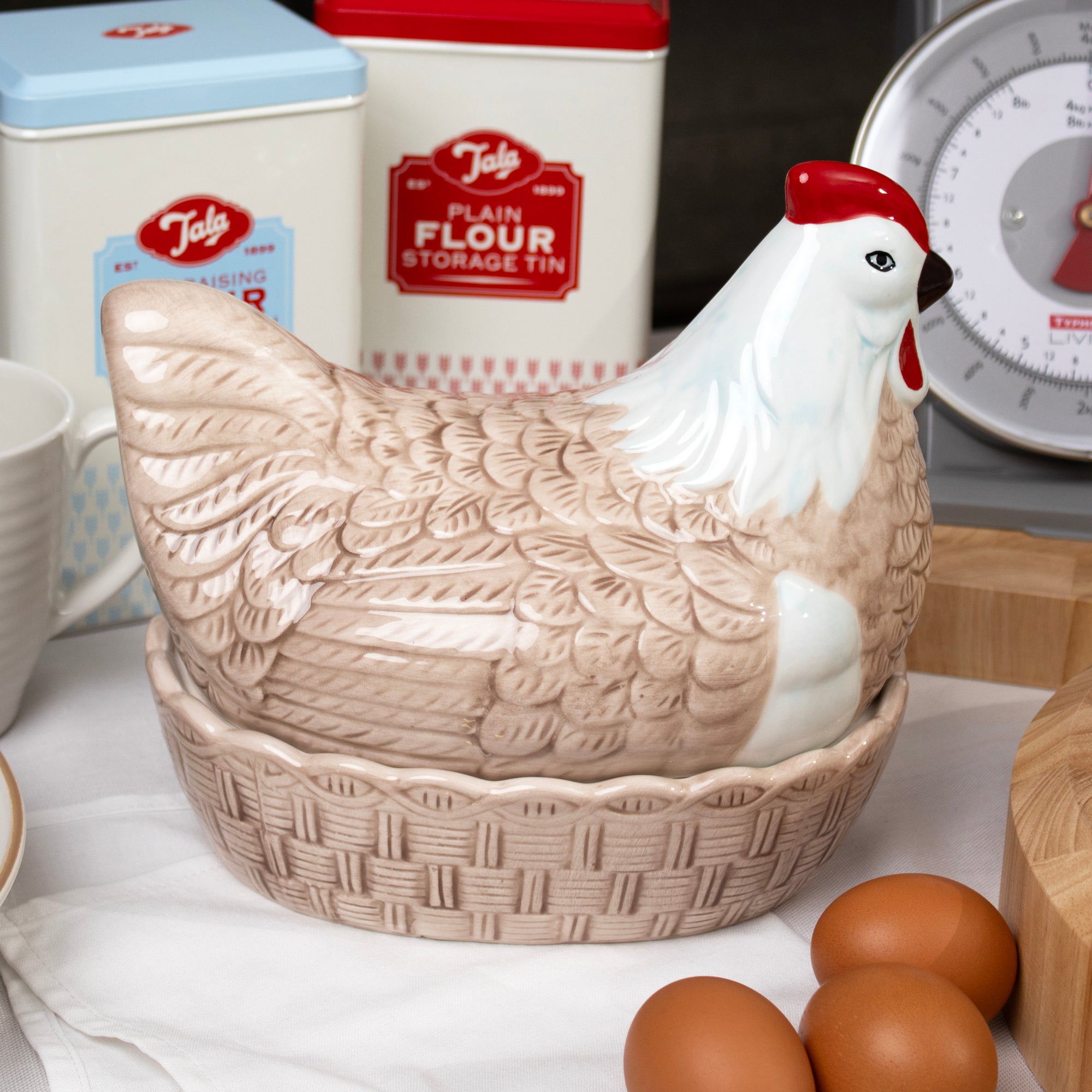 Mason Cash Chicken Nest Egg Holder