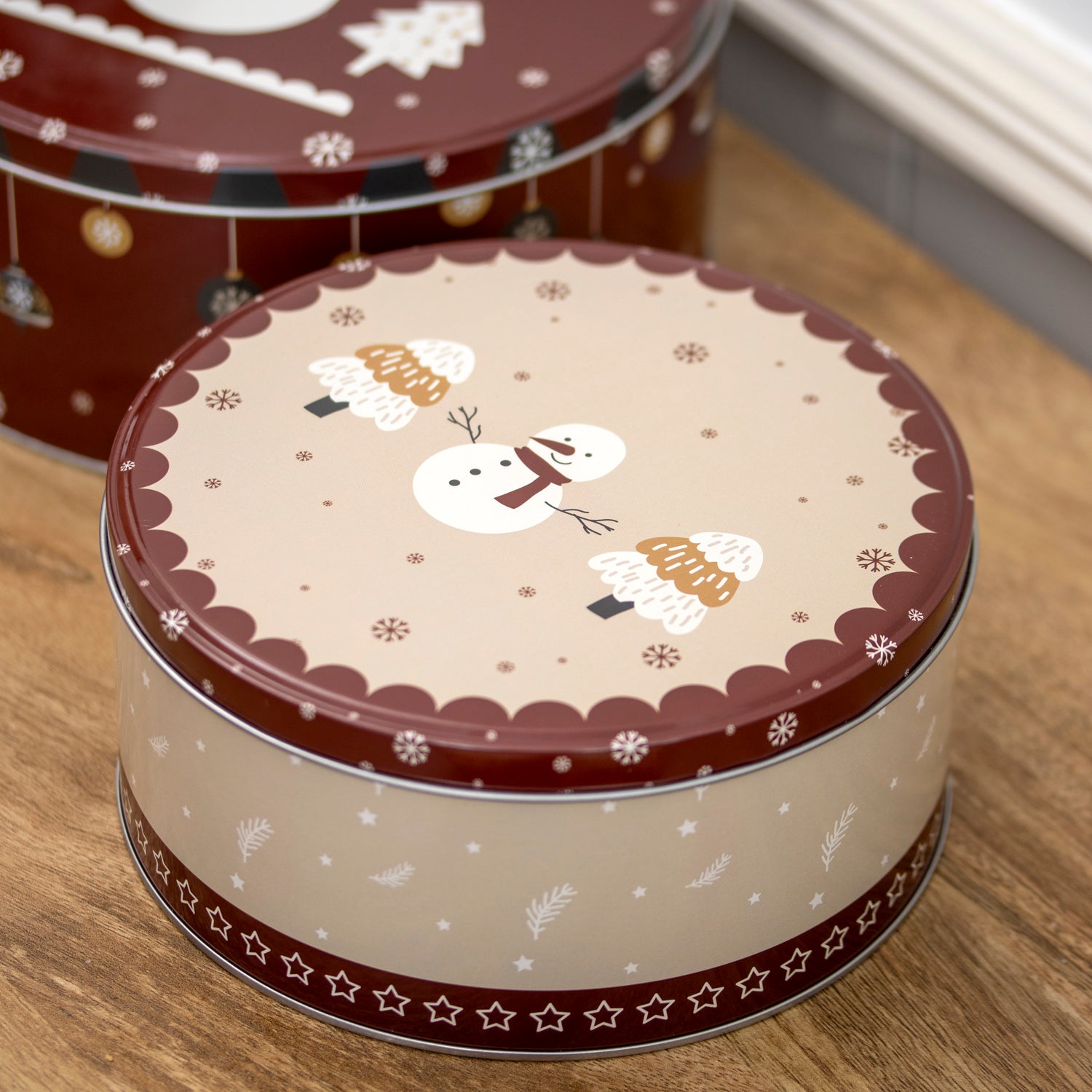 Set Of 3 Christmas Snowman Nesting Cake Tins