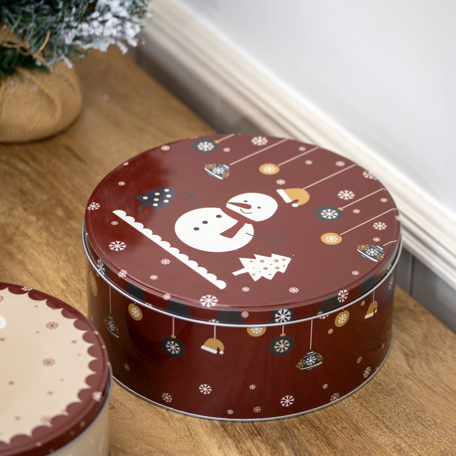 Set Of 3 Christmas Snowman Nesting Cake Tins