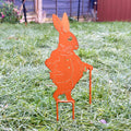 Rostiger Mr. Rabbit Gartenstecker