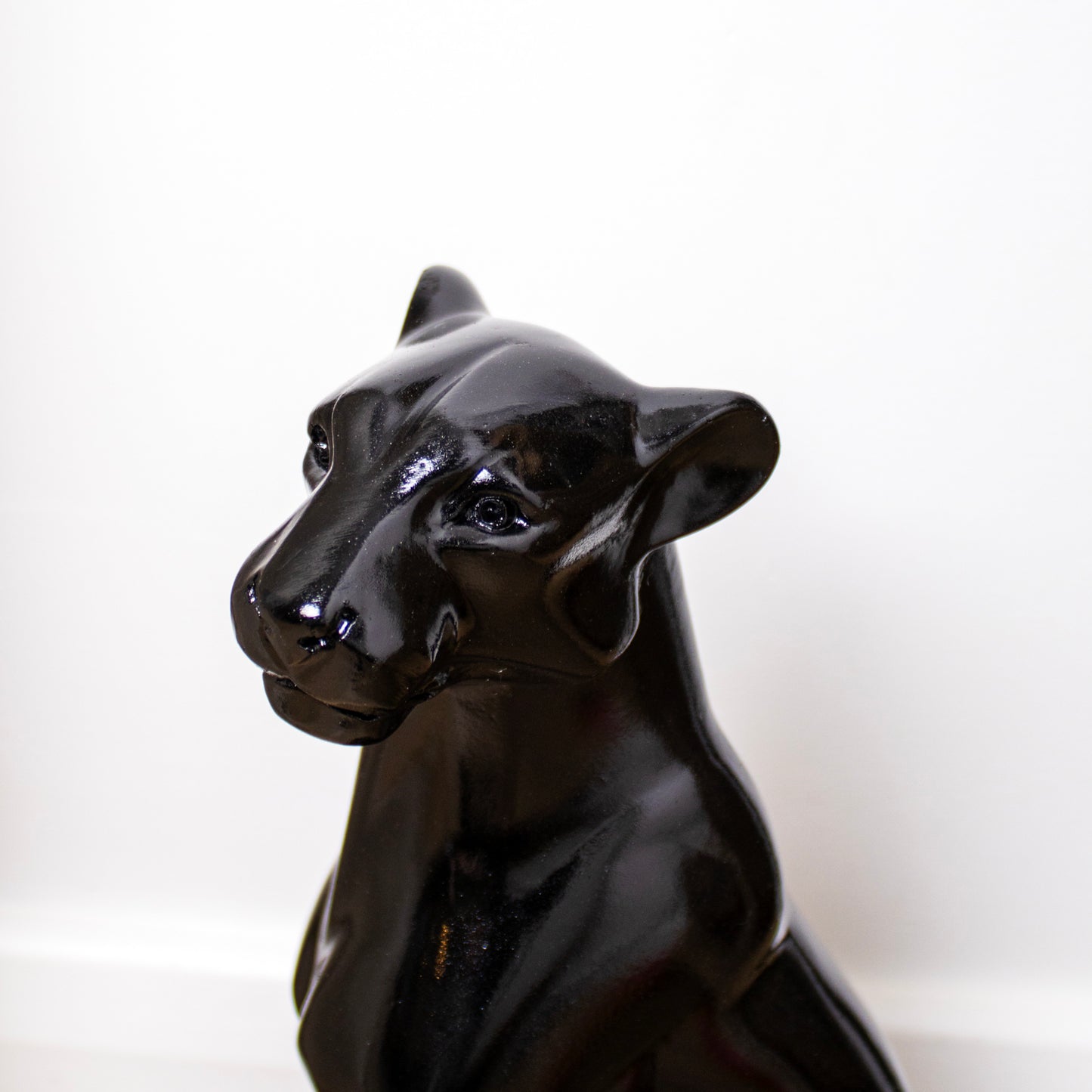 Black Sitting Leopard Ornament