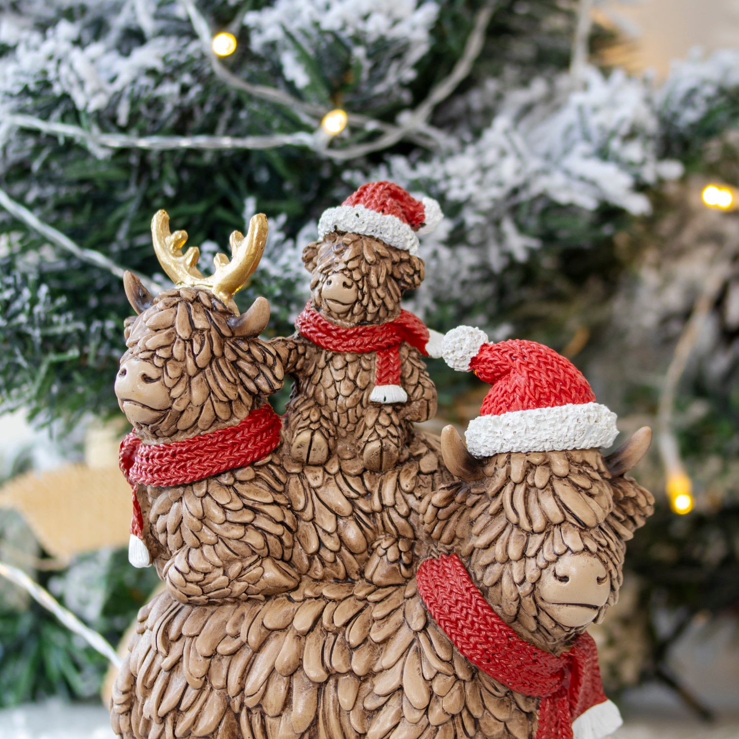 Christmas Highland Cow Trio Ornament