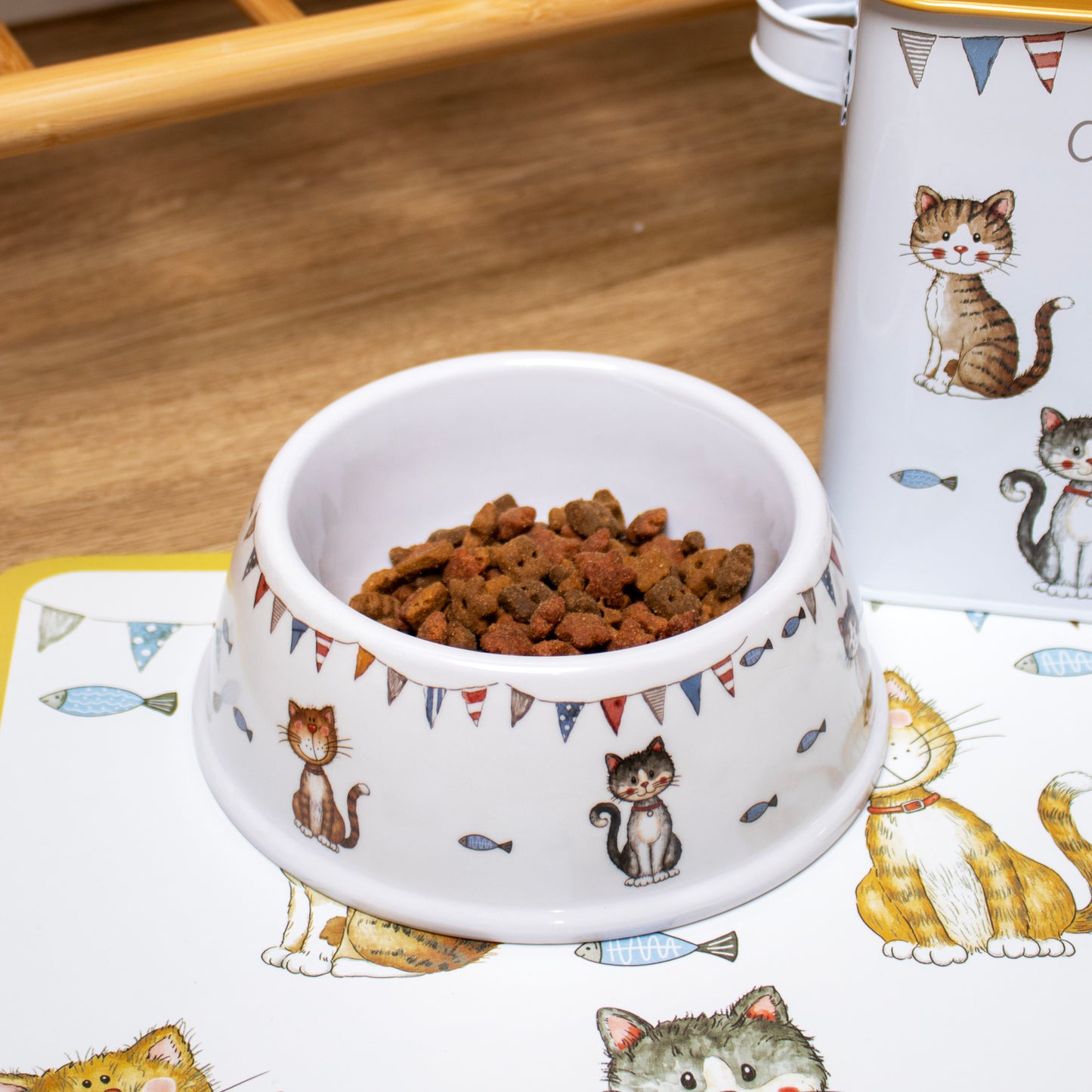 Faithful Friends Cat Bowl Mat And Treats Tin Set