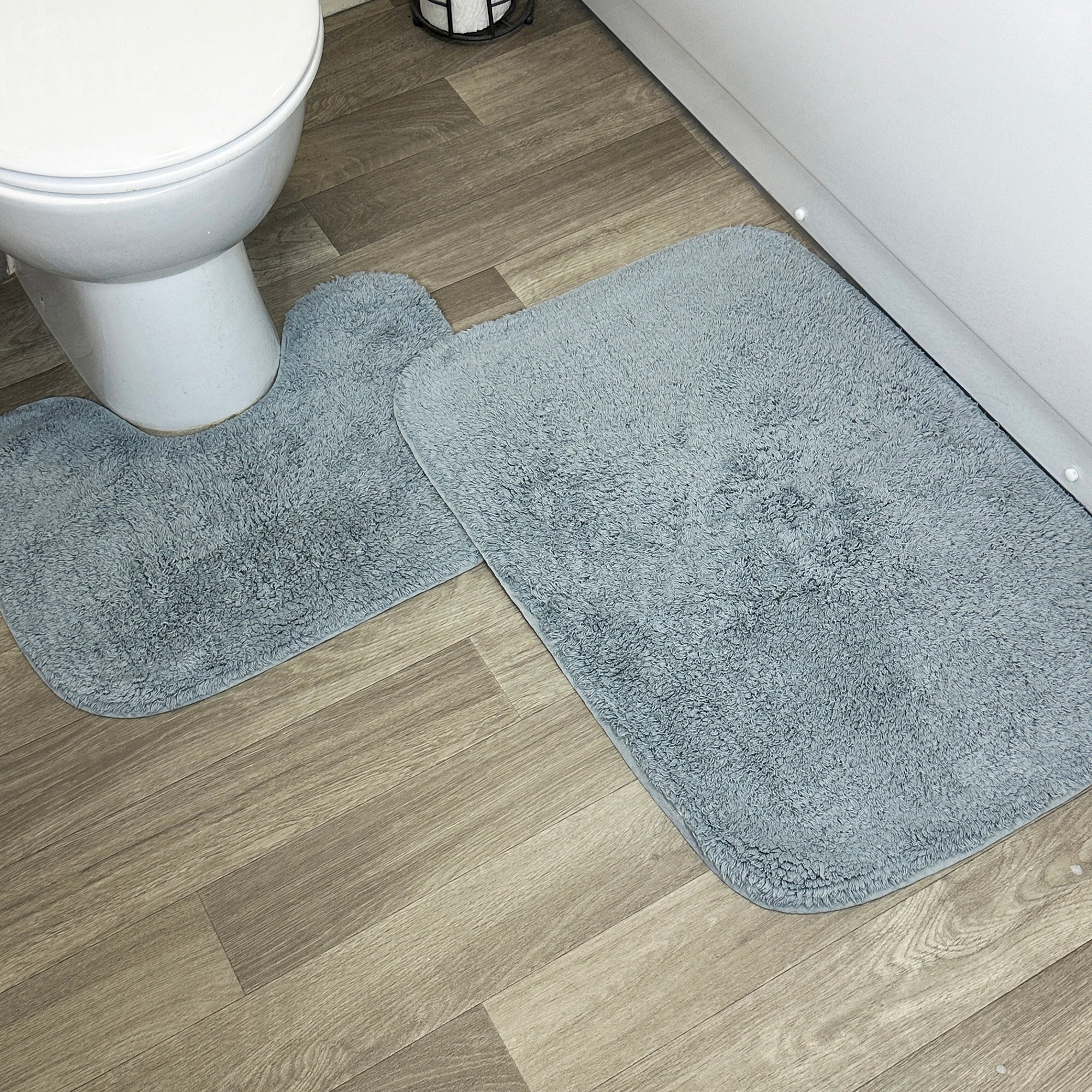 Grey Bath And Pedestal Mat Set