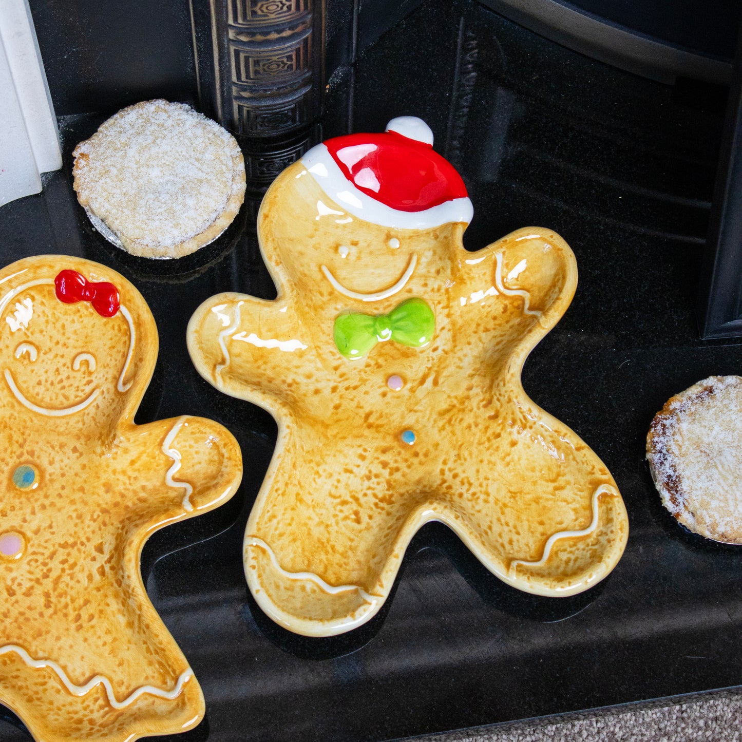 Set Of 2 Gingerbread Cookie Serving Plates