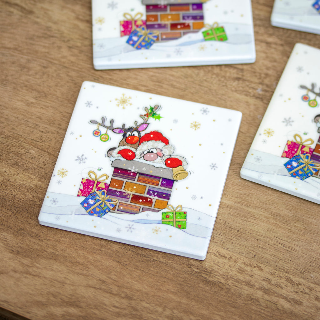 Set mit 4 Weihnachtsmann-Tischsets und Untersetzern
