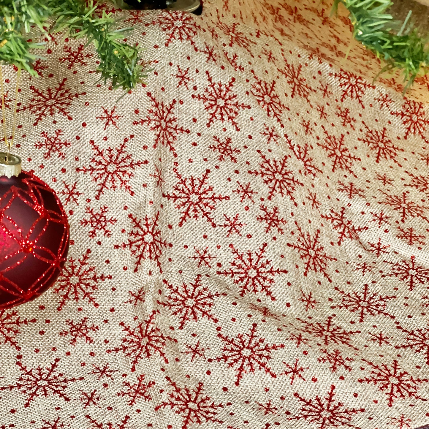 Natural Snowflake Christmas Tree Skirt 96cm