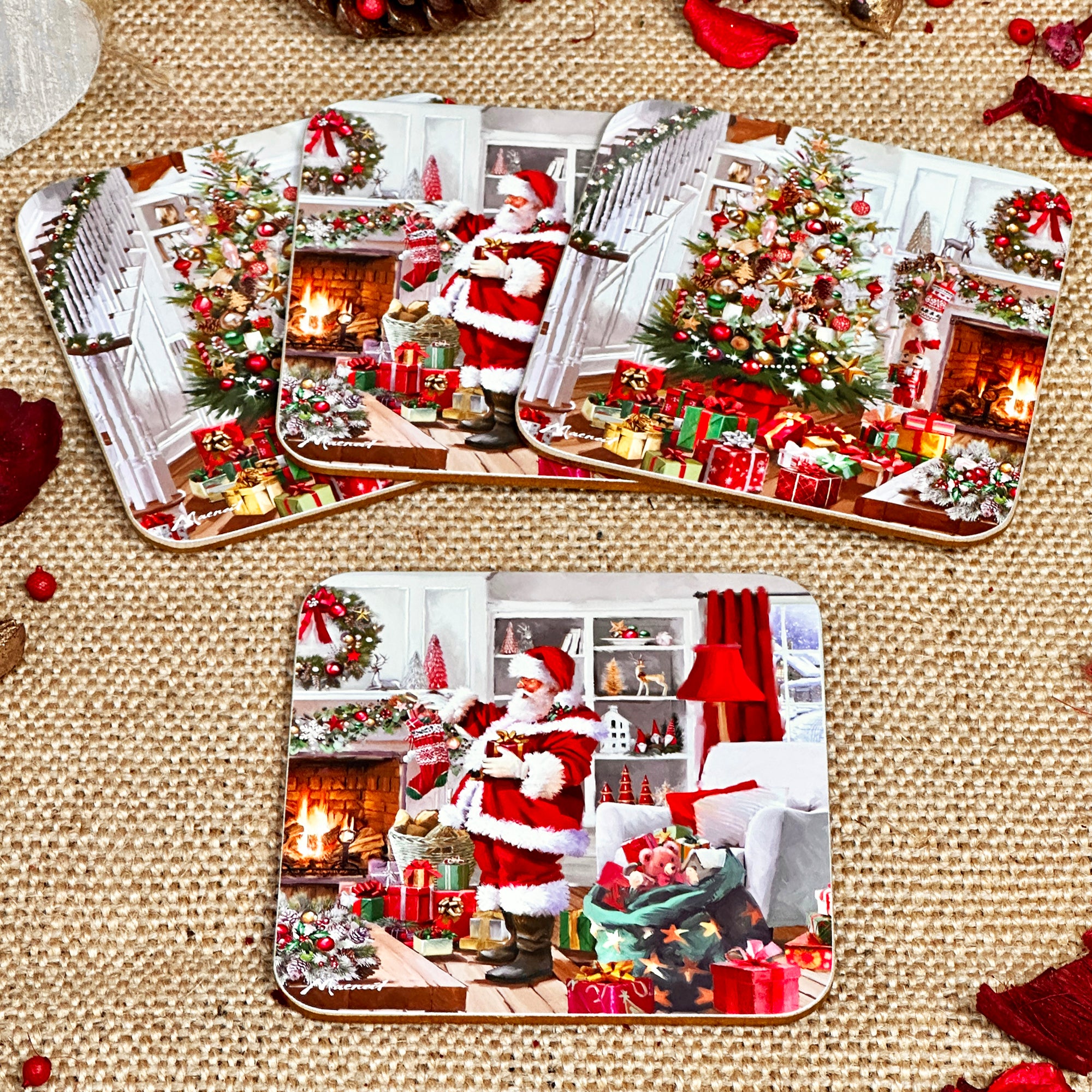 Set mit 4 Weihnachtsmann-Untersetzern
