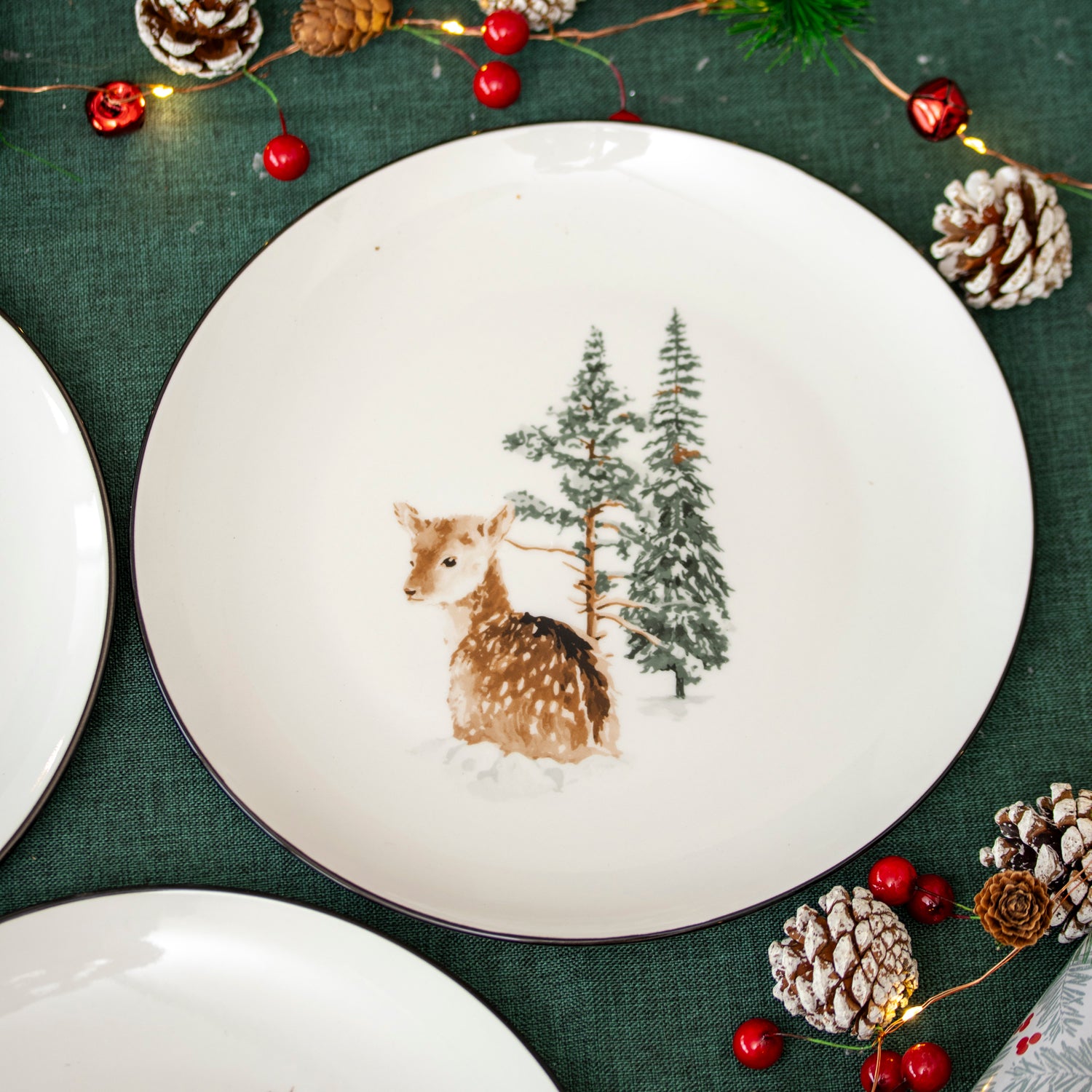 Set Of 6 Winter Wildlife Dinner Plates