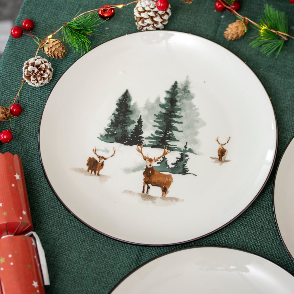 Set Of 6 Winter Wildlife Dinner Plates