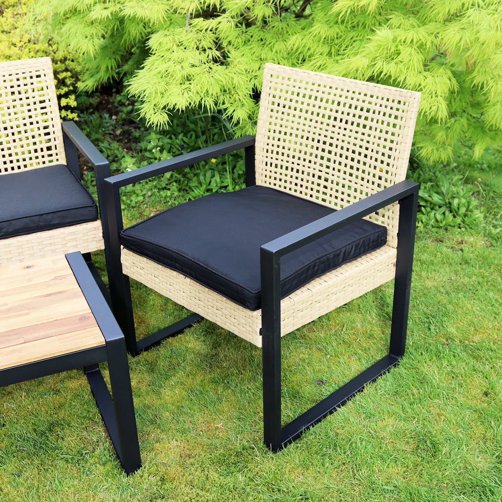 5 Seater PE Rattan And Metal Garden Lounge Set