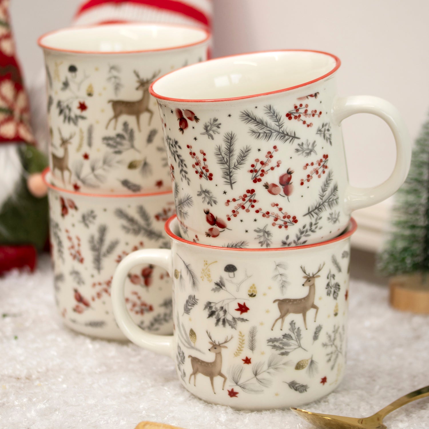 Set Of 4 Woodland Christmas Mugs