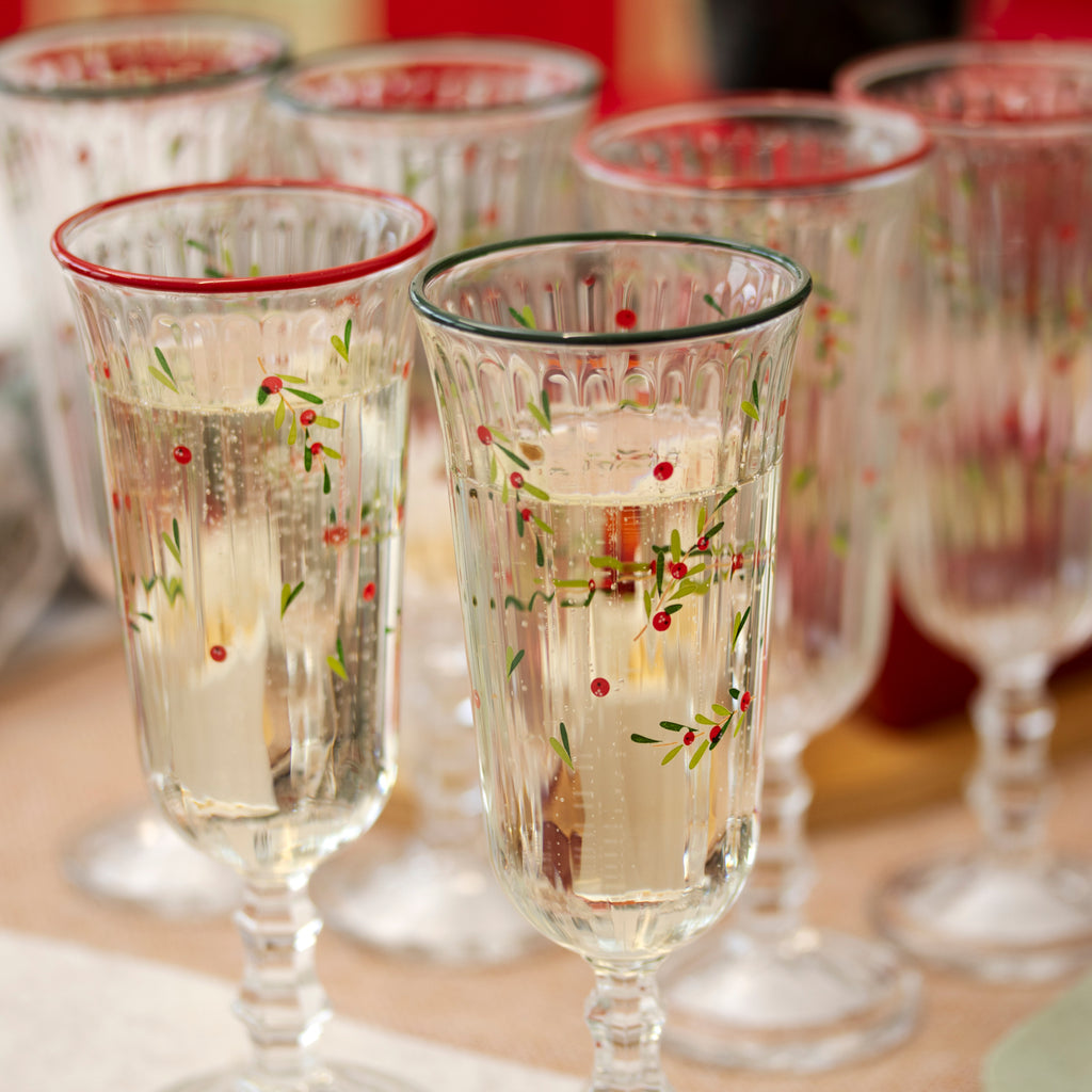 Set Of 6 Christmas Hollyberry Champagne Flutes