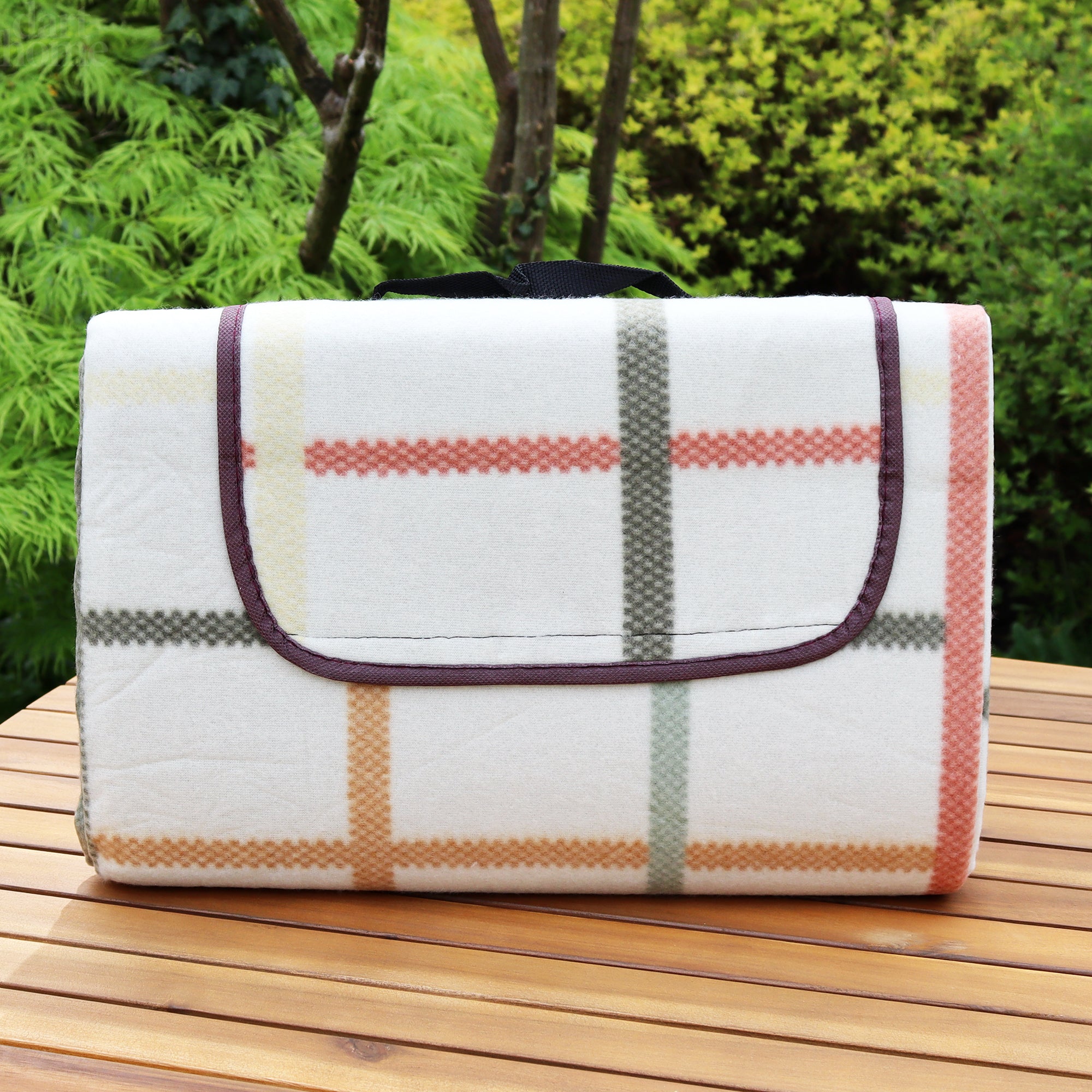 Foldable Cream Tartan Picnic Mat