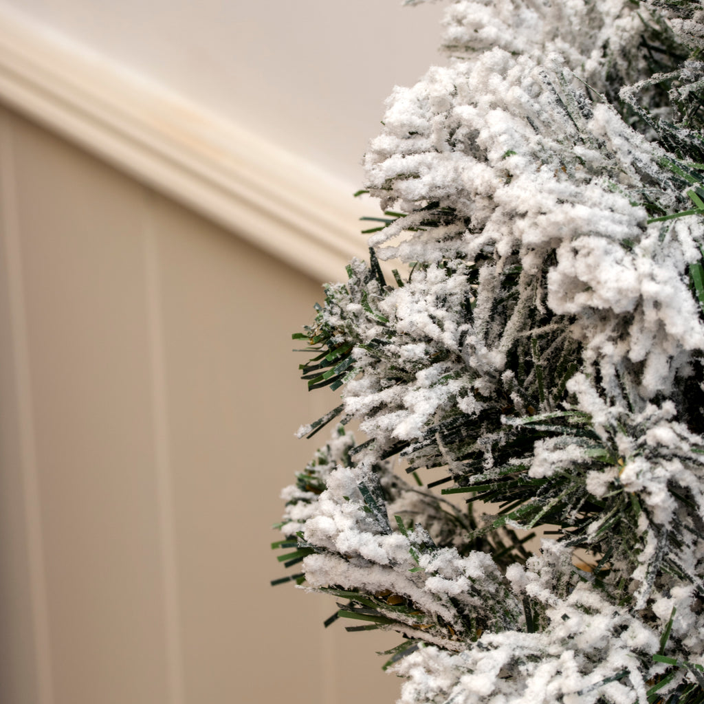 Tabletop Snowy Flocked Snowy Christmas Tree
