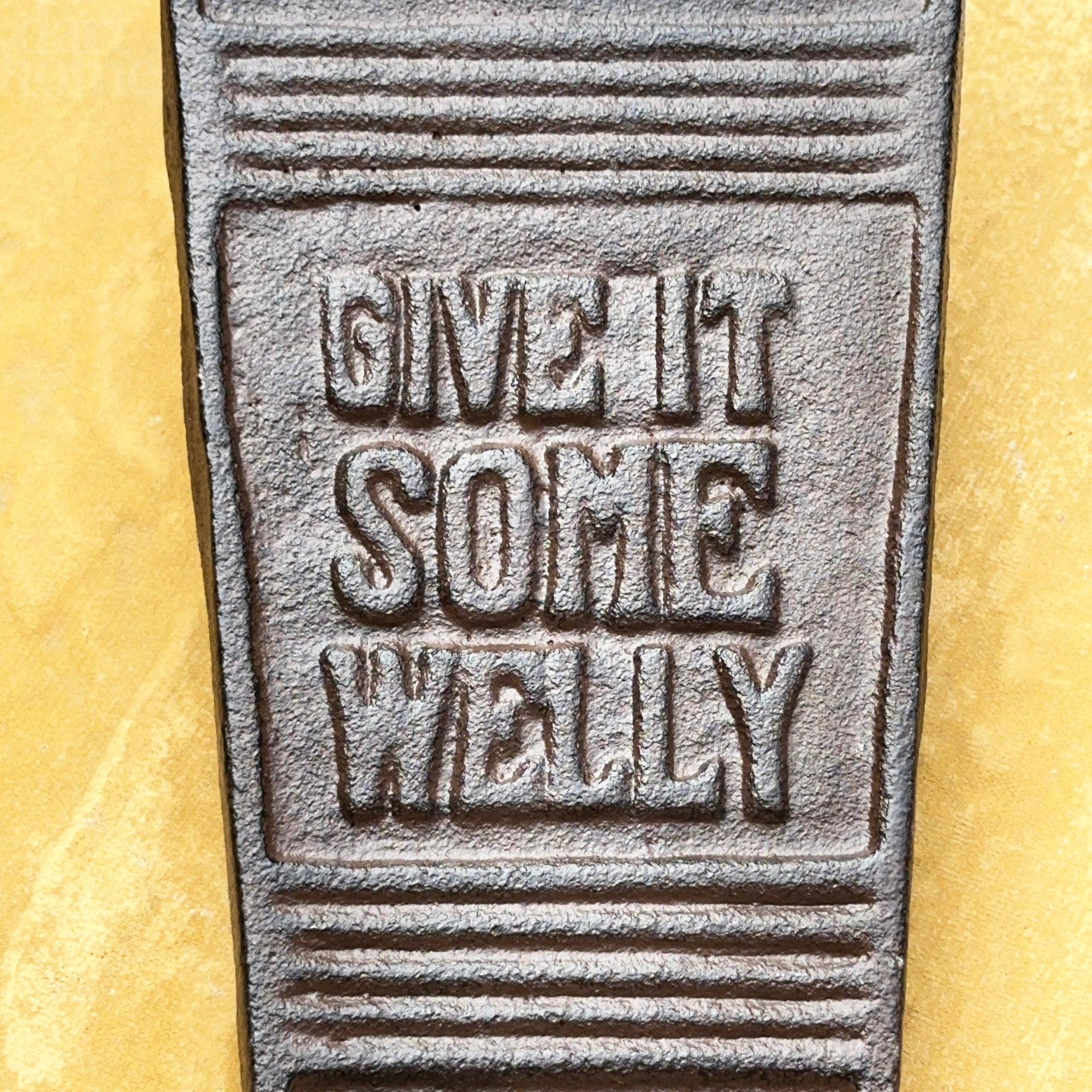Eisen, gib ihm etwas Gummistiefelknecht