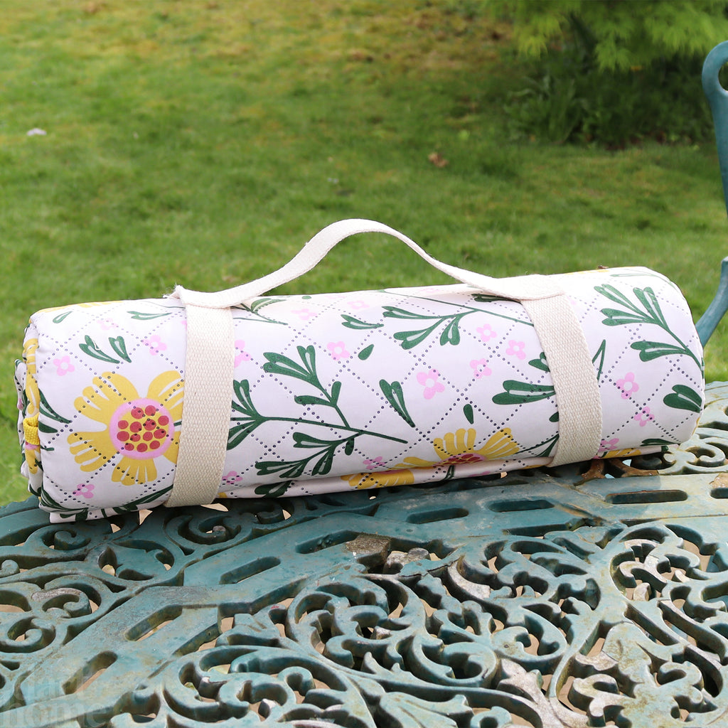 Summer Flower Quilted Picnic Blanket