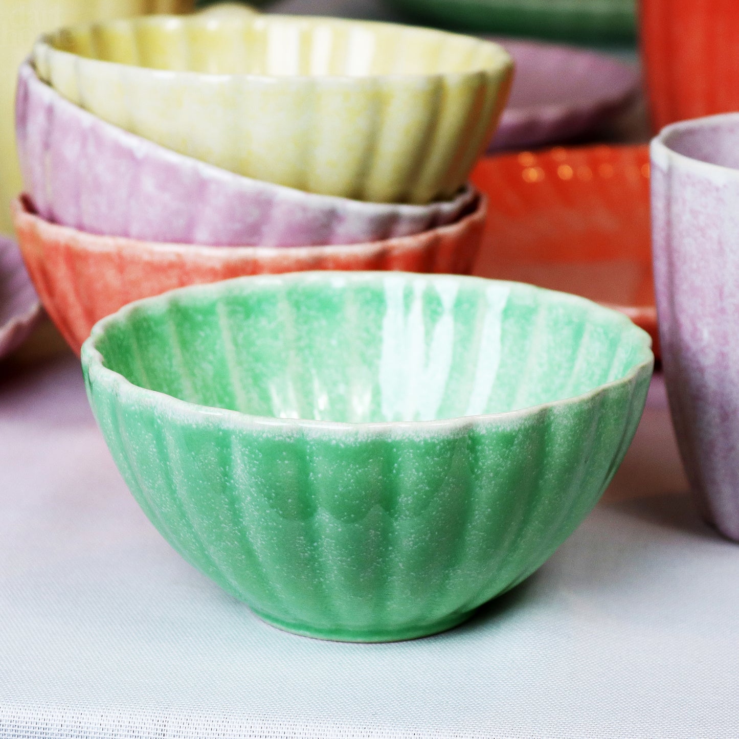 Set Of 4 Pastel Scalloped Cereal Bowls