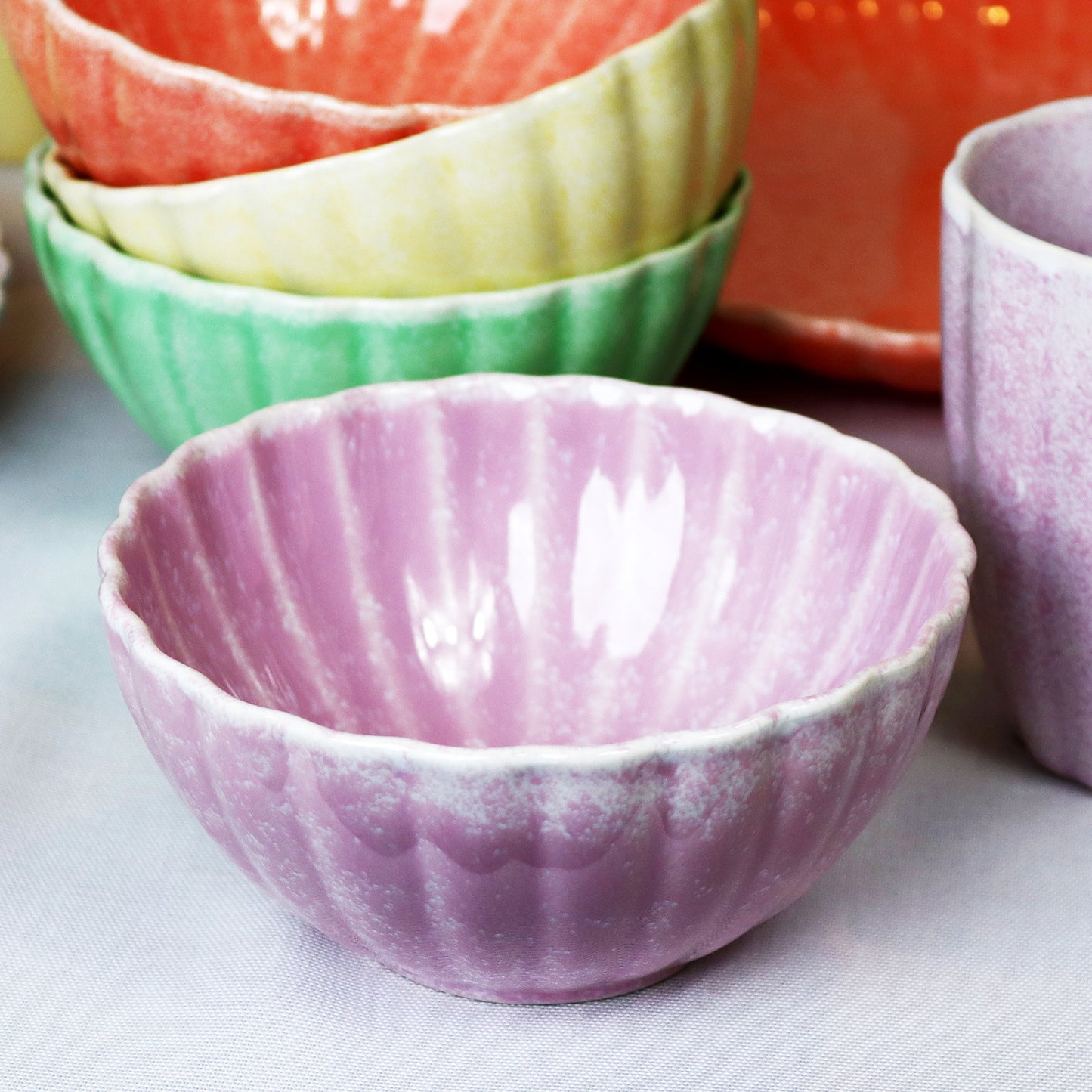 Set Of 4 Pastel Scalloped Cereal Bowls