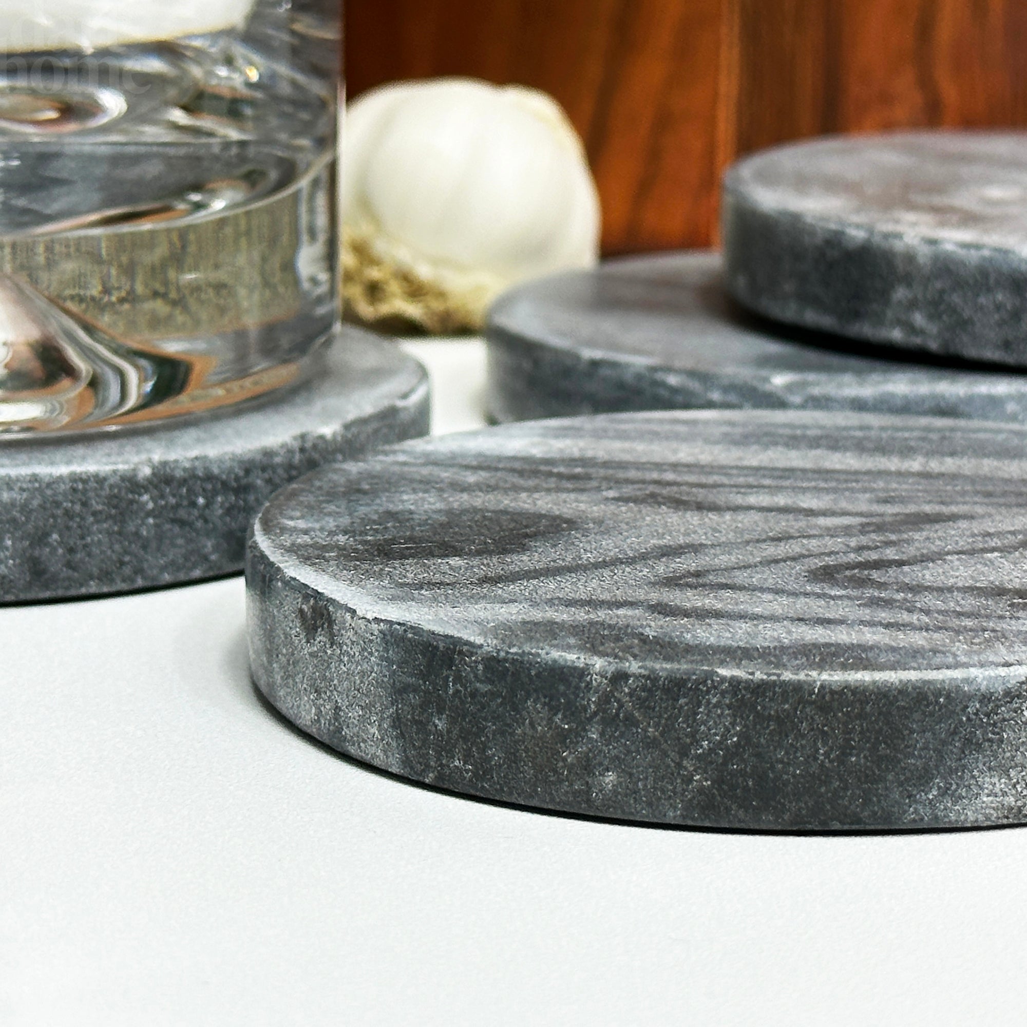 Set Of 4 Round Grey Marble Coasters