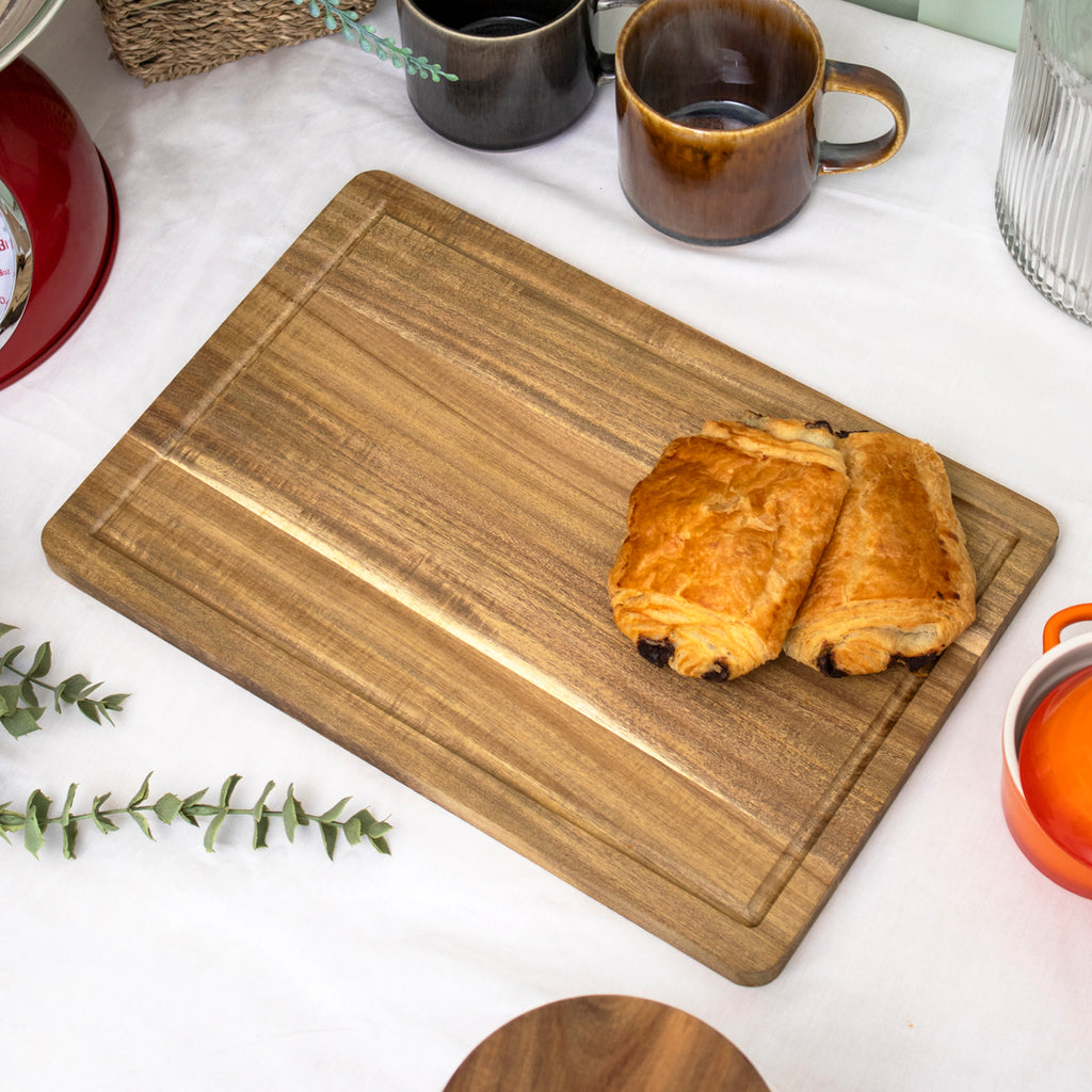 Acacia Wood Chopping Board With Groove