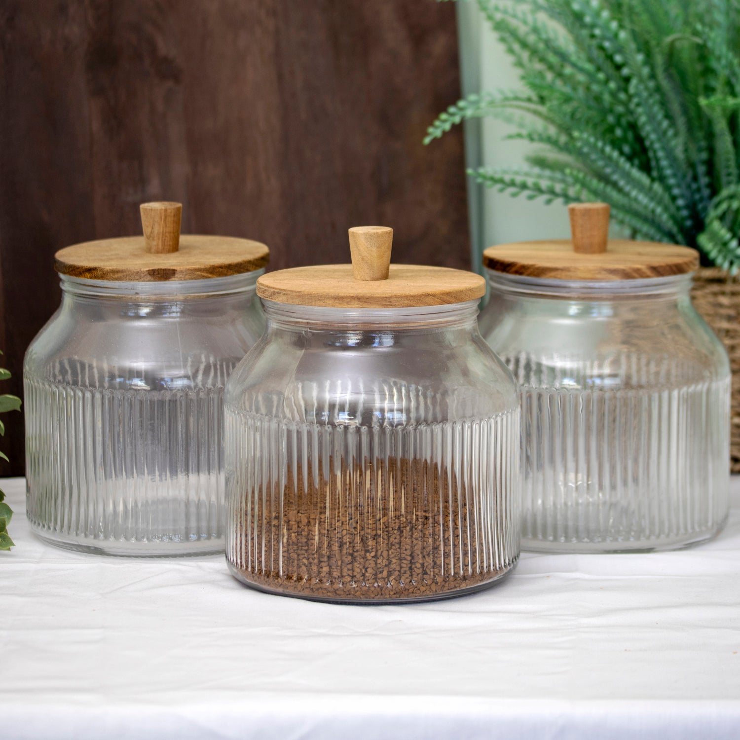 Ribbed Glass Storage Jar With Acacia Wood Lid 2.2L