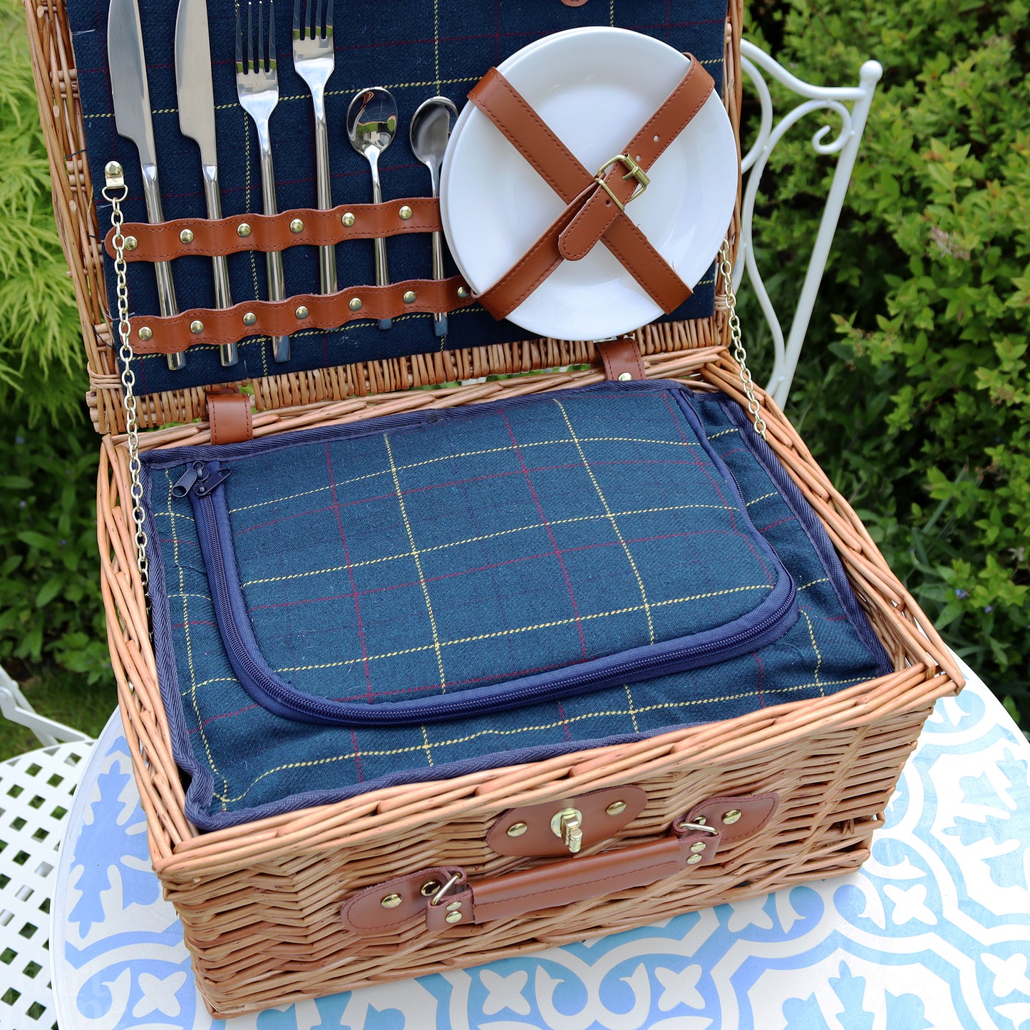 2 Person Fitted Blue Tweed Wicker Picnic Basket