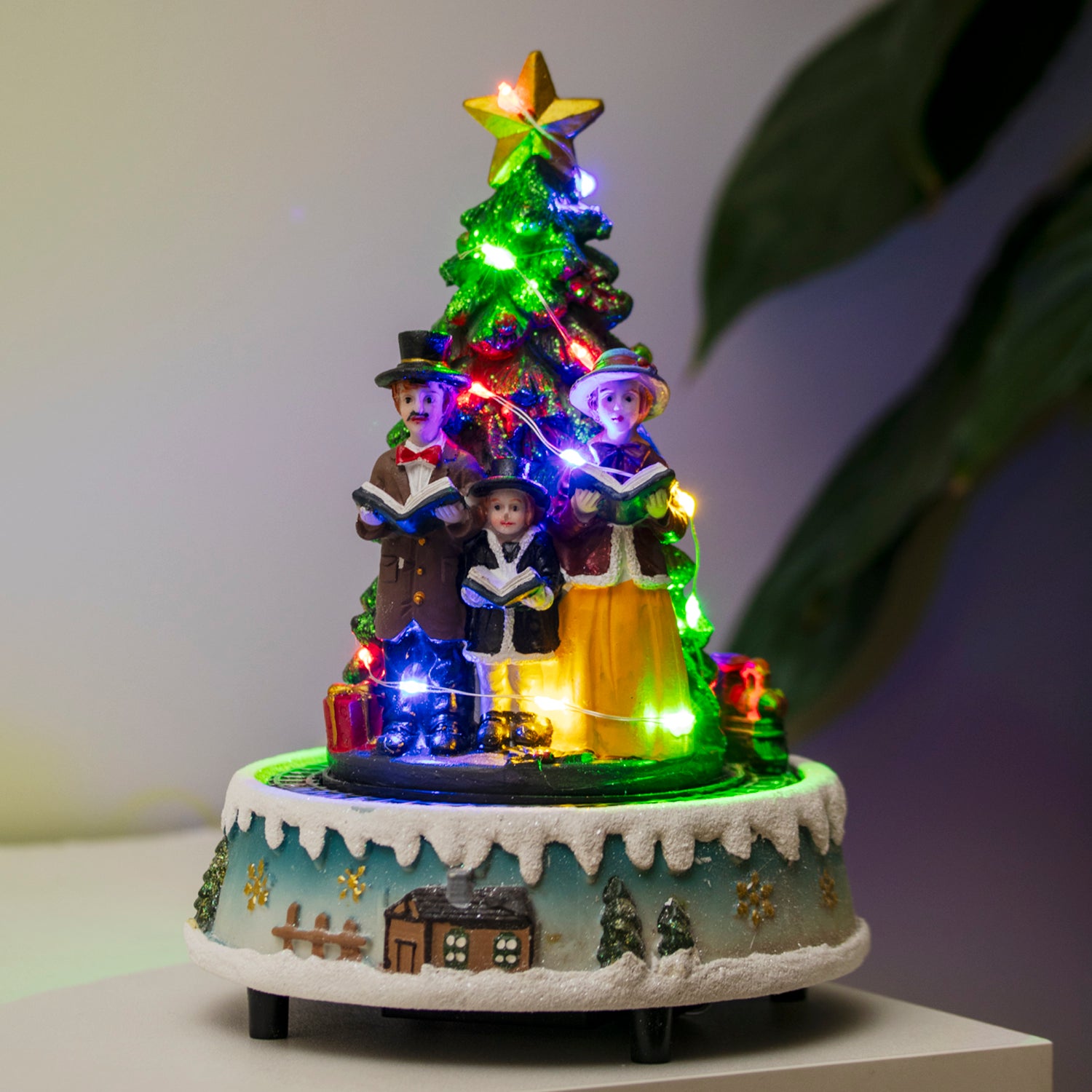 Light Up Musical Carol Singers Christmas Scene With Moving Train