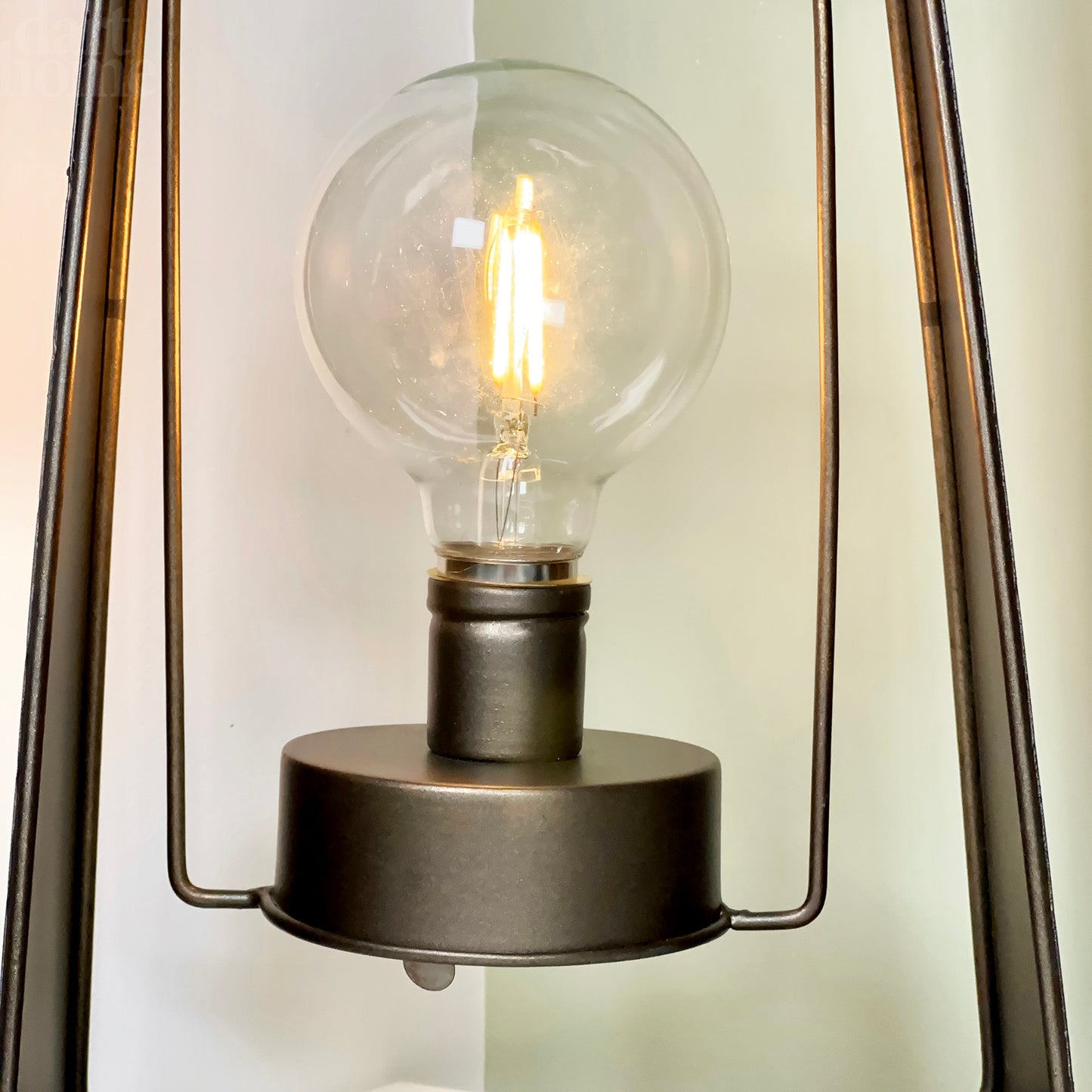 Industrial Aksel Lantern Lamp