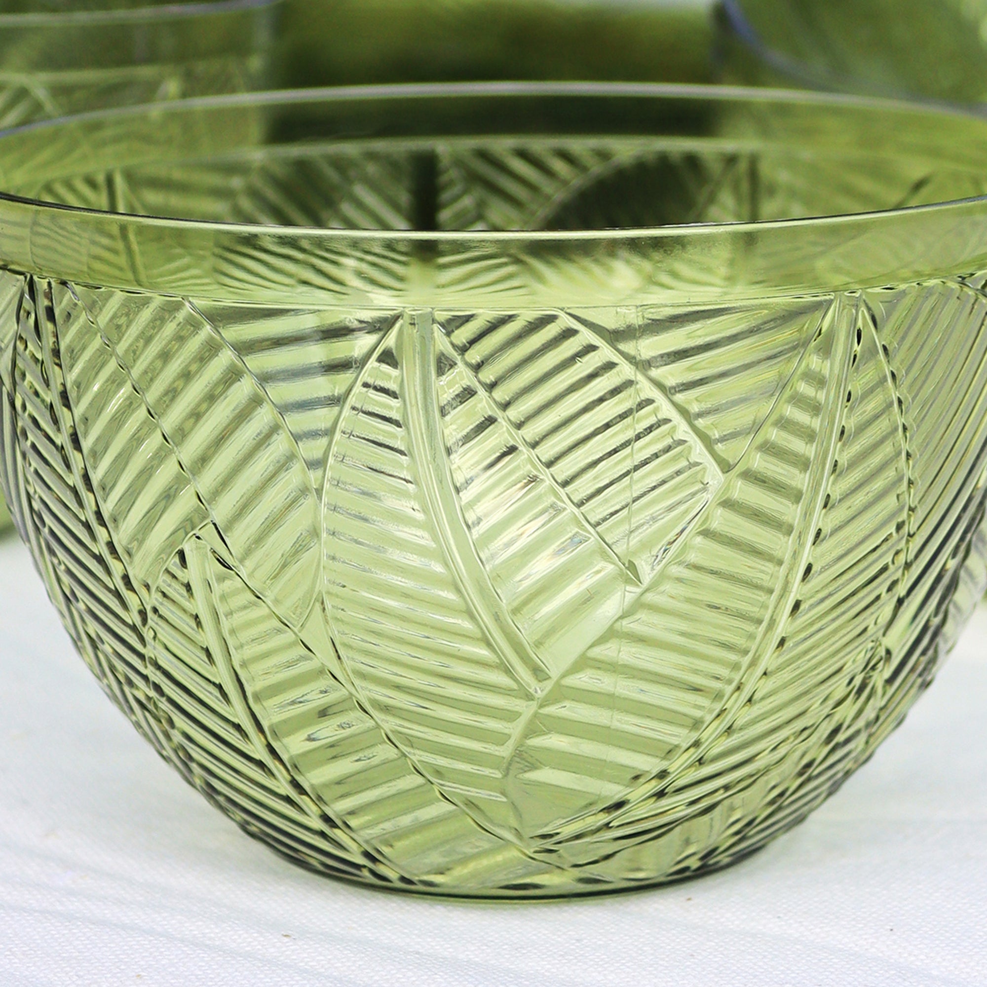 Set Of 4 Green Leaf Outdoor Bowls
