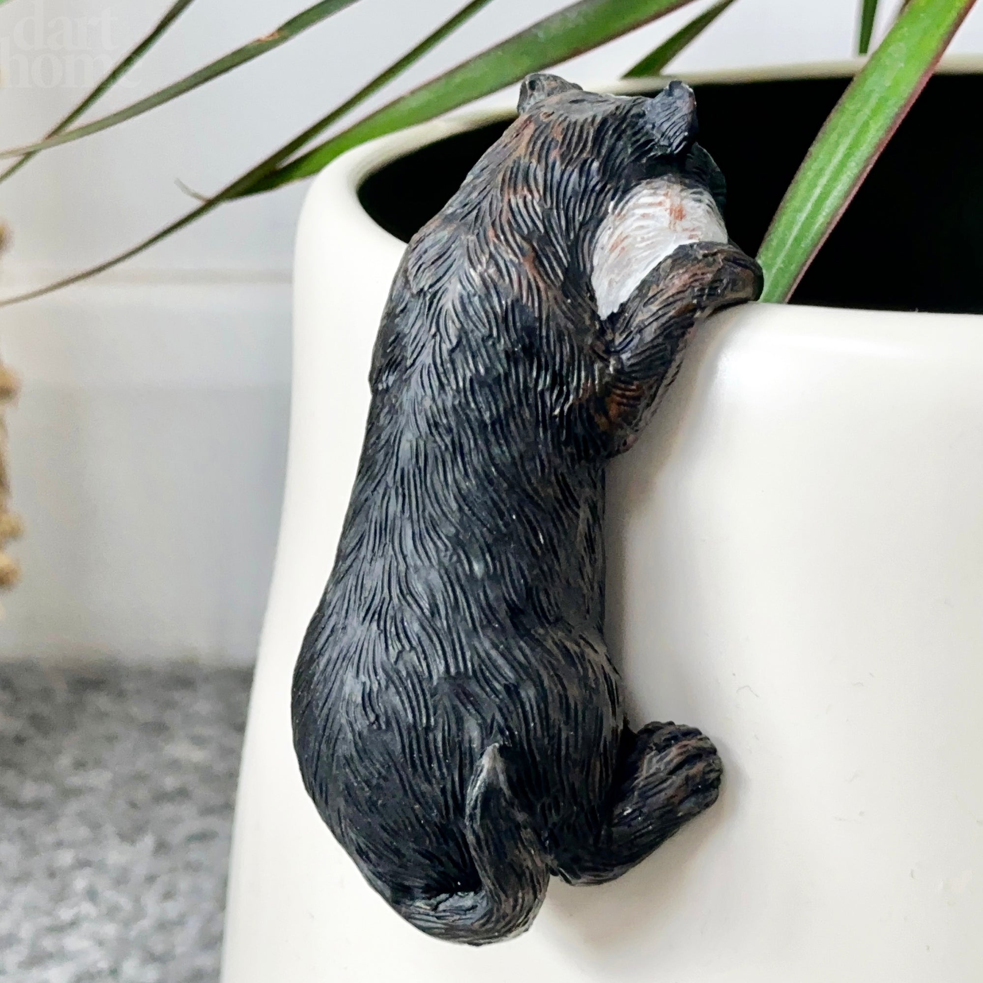 Badger Pot Hanger