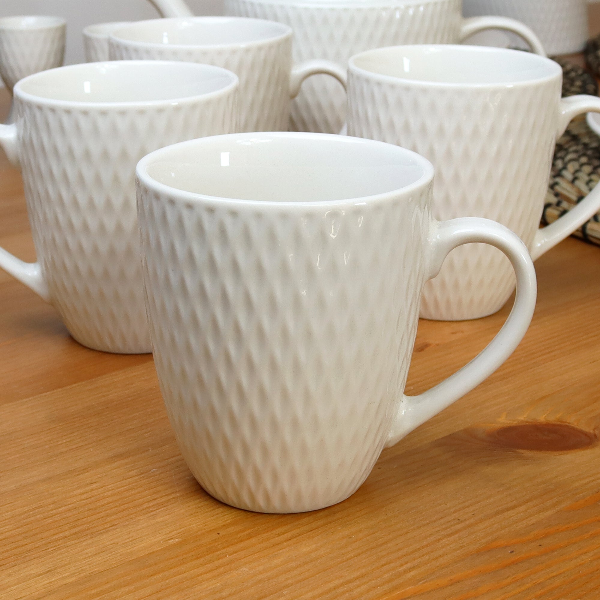 Set Of 4 White Jewel Mugs 300ml