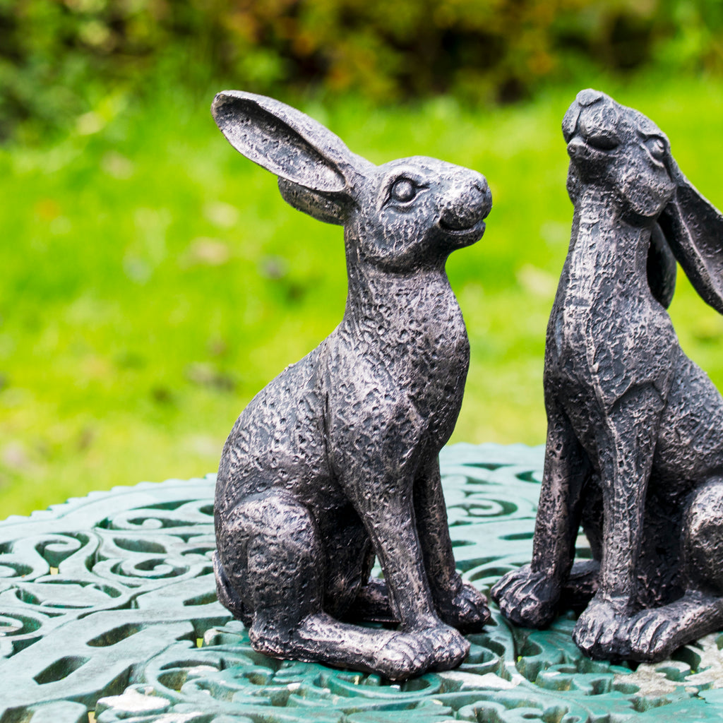 Bronze-Gartenhasen-Ornamente, 2er-Set