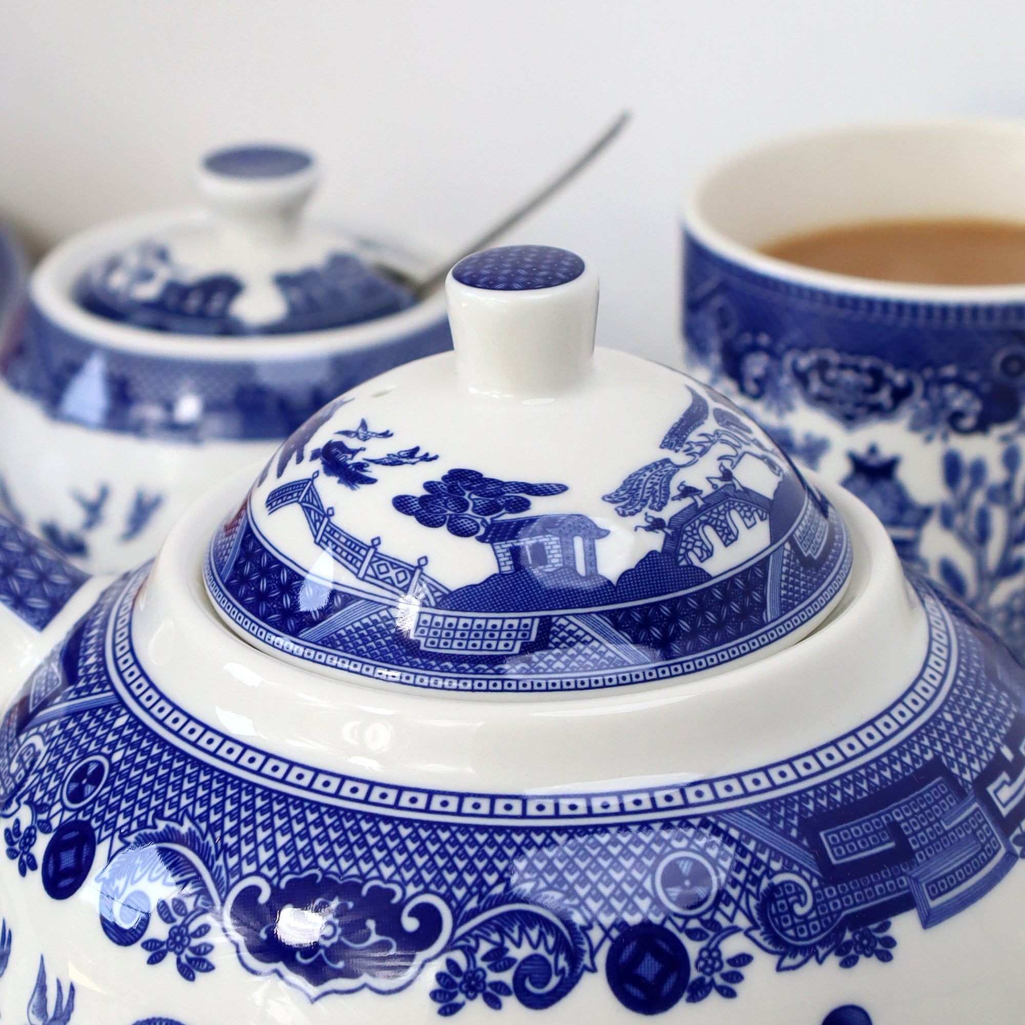 Blue Willow Tea Pot