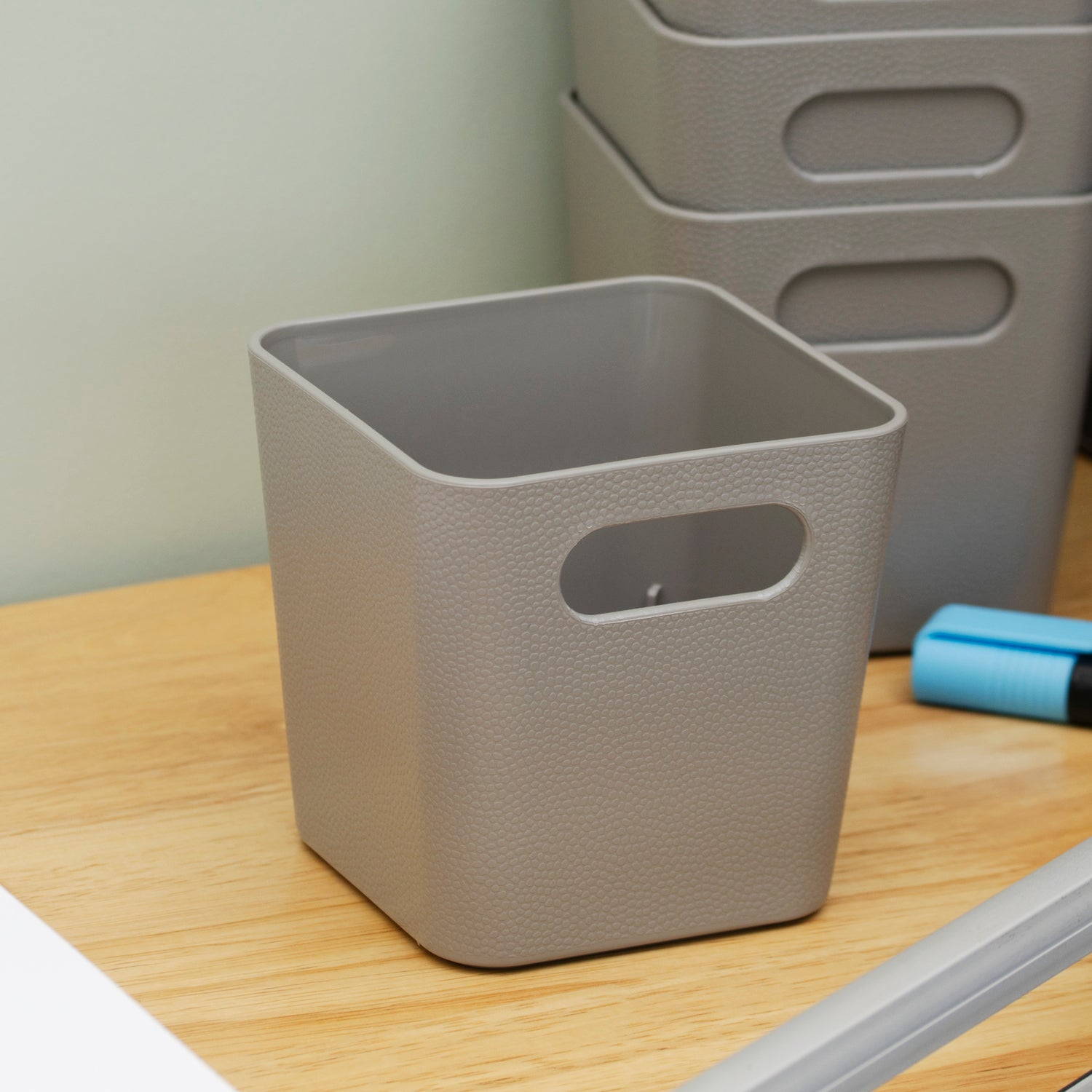 Set Of 4 Textured Warm Grey Square Pen Pots