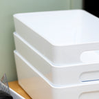 Set Of 4 Glossy White Slim Rectangle Studio Baskets