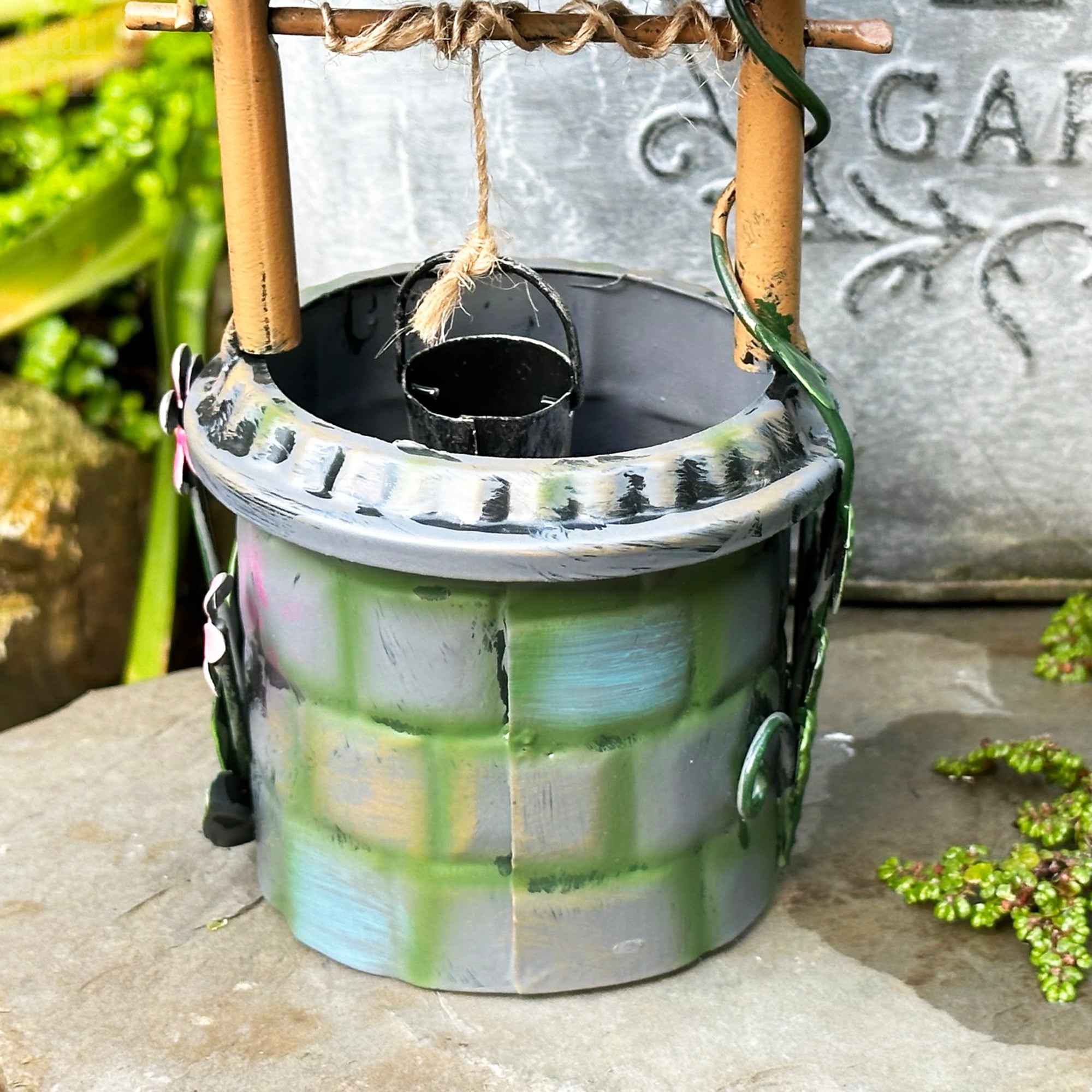 Mini Fairy Garden Wishing Well Ornament
