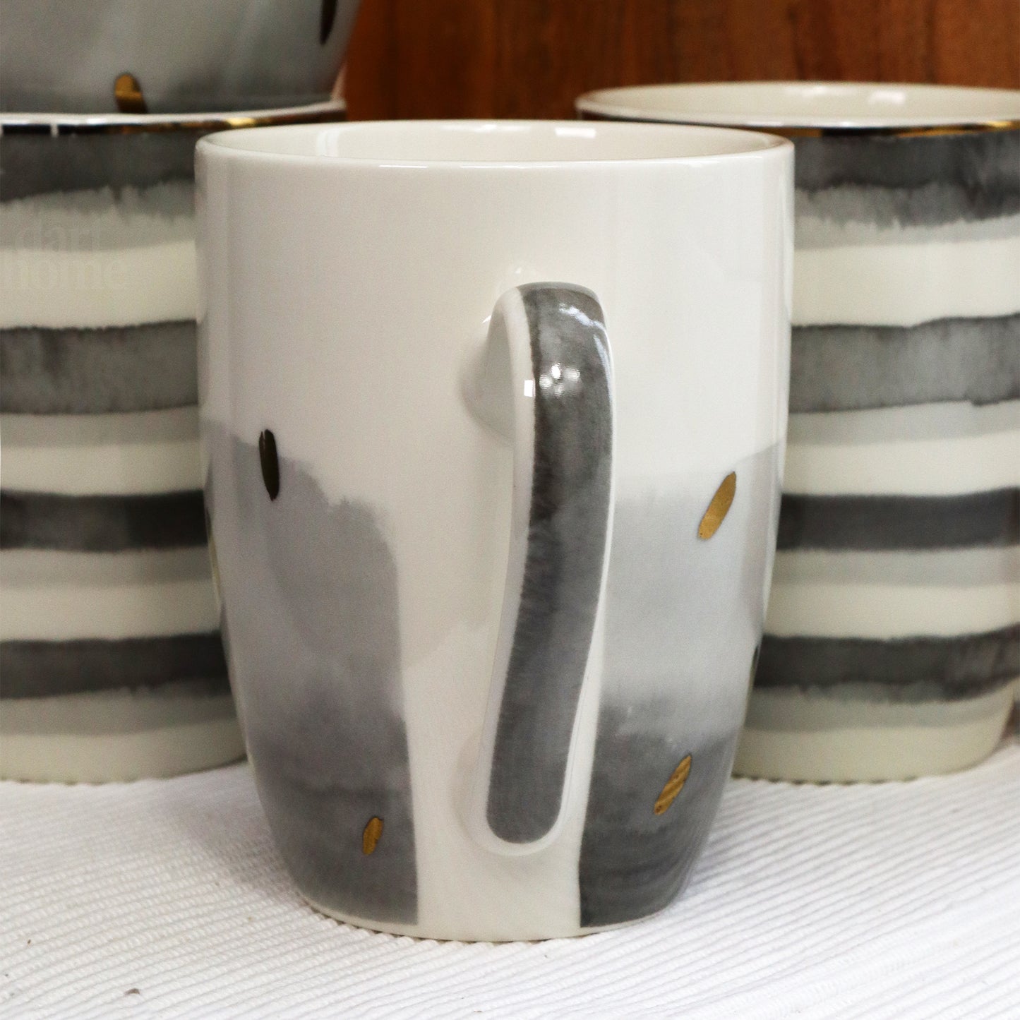 Set Of 4 Coral Grey Patterned Mugs