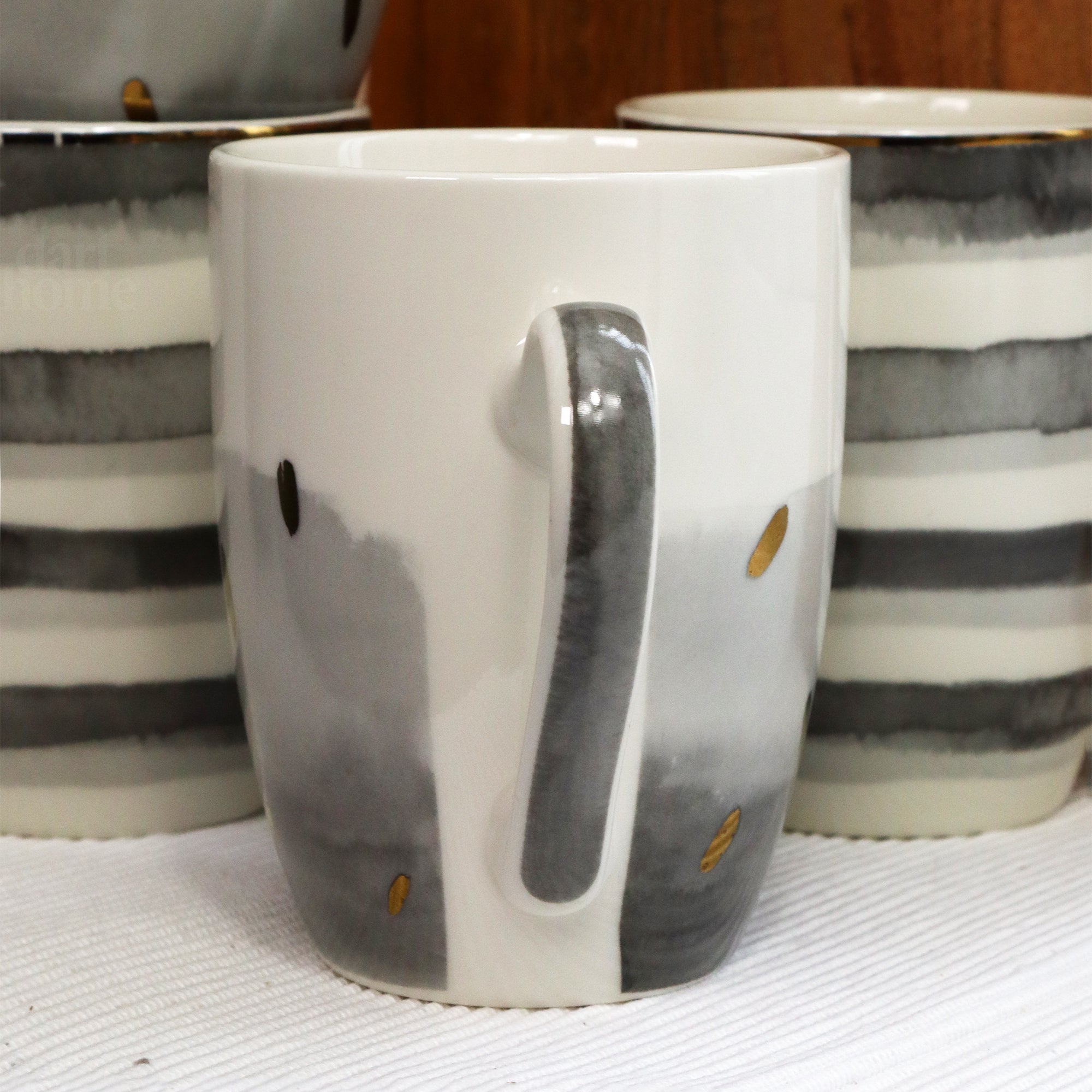 Set Of 4 Coral Grey Ceramic Mugs