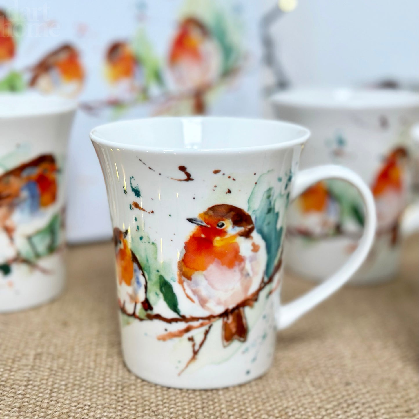 Set mit 4 Winter Robins-Tassen in Geschenkbox